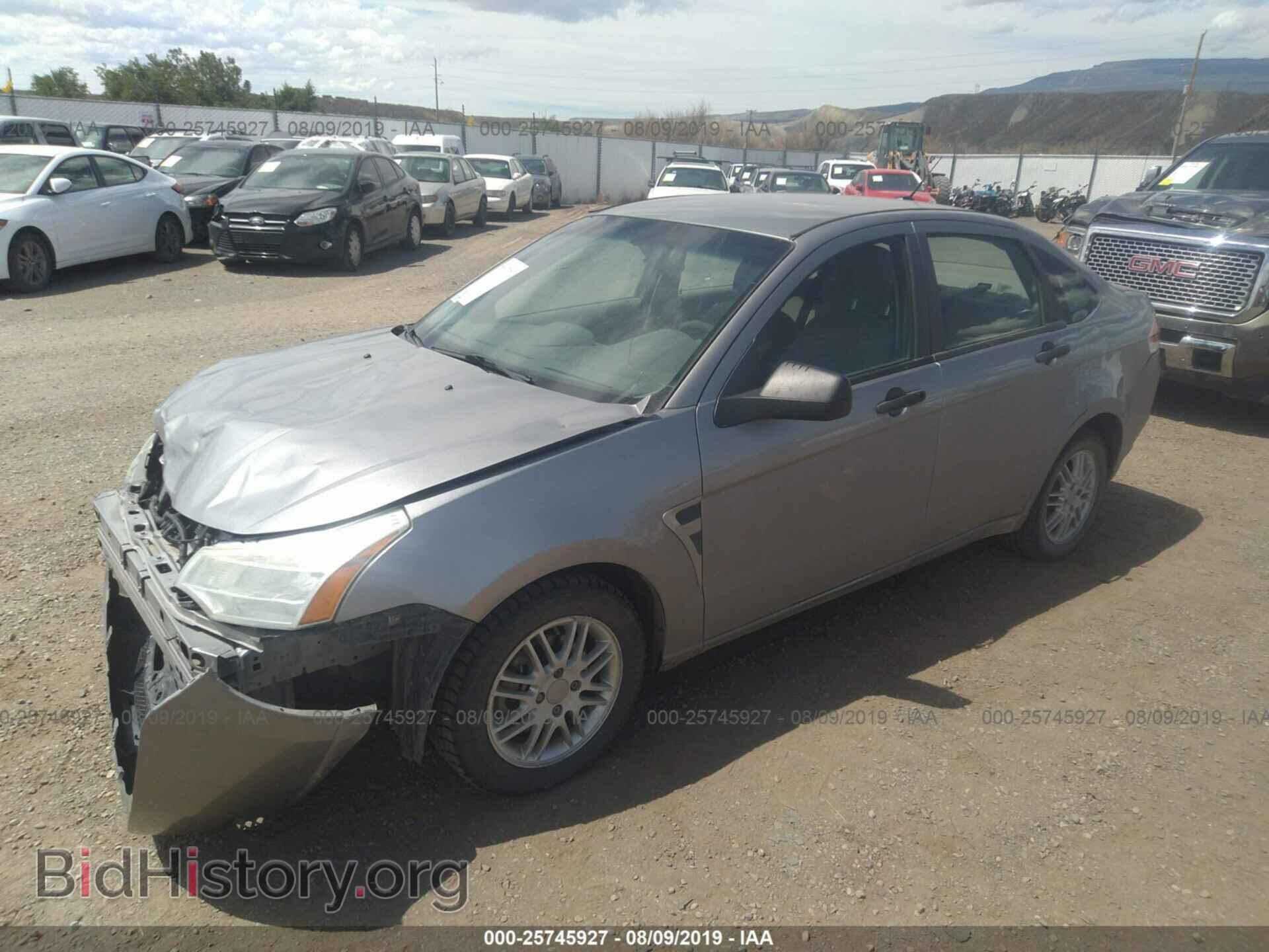 2008 FORD FOCUS - VIN: 1FAHP35N18W285164 - Фото 2