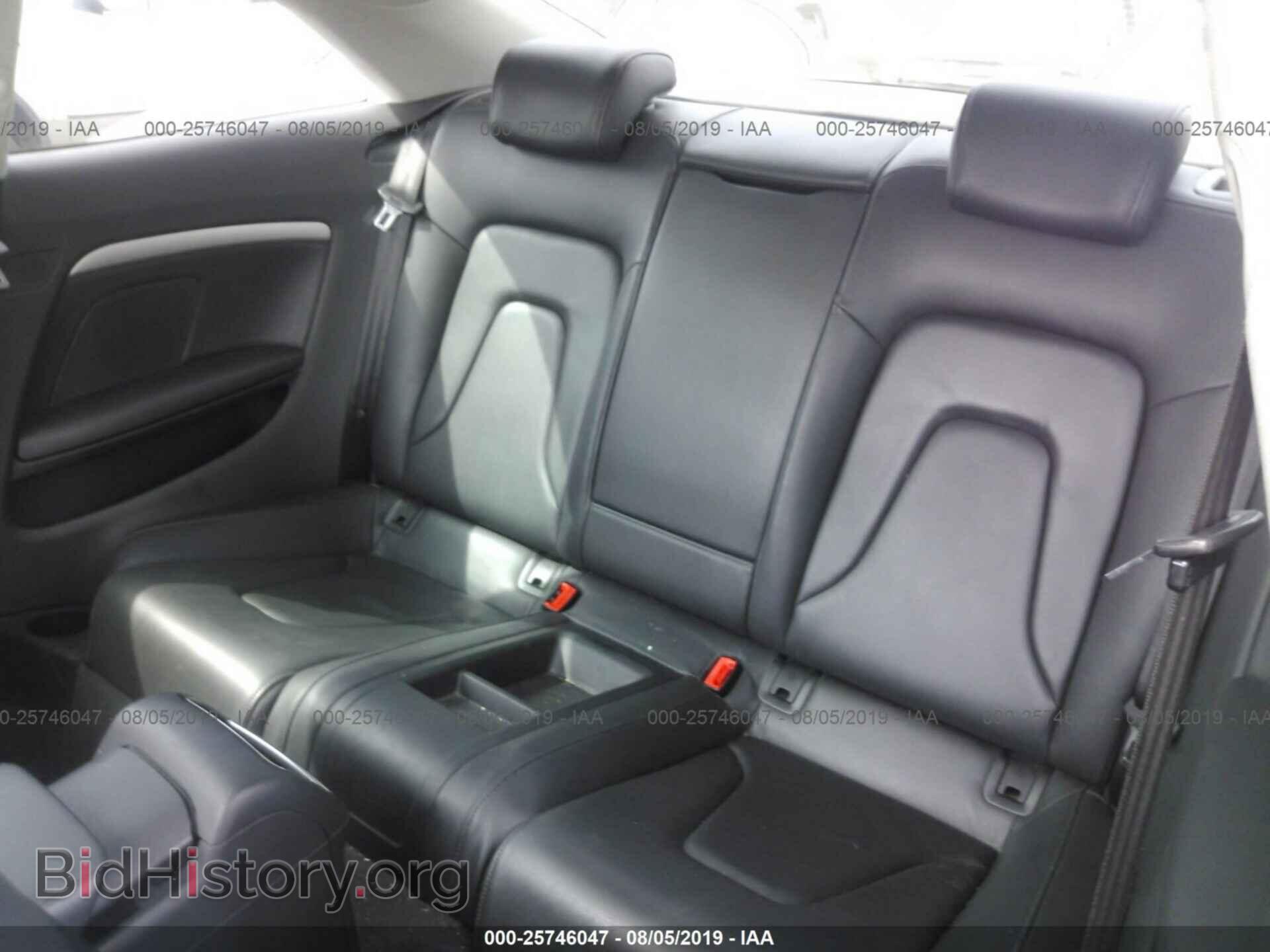 2011 AUDI A5 - VIN: WAUGFAFR8BA045917 - Фото 8