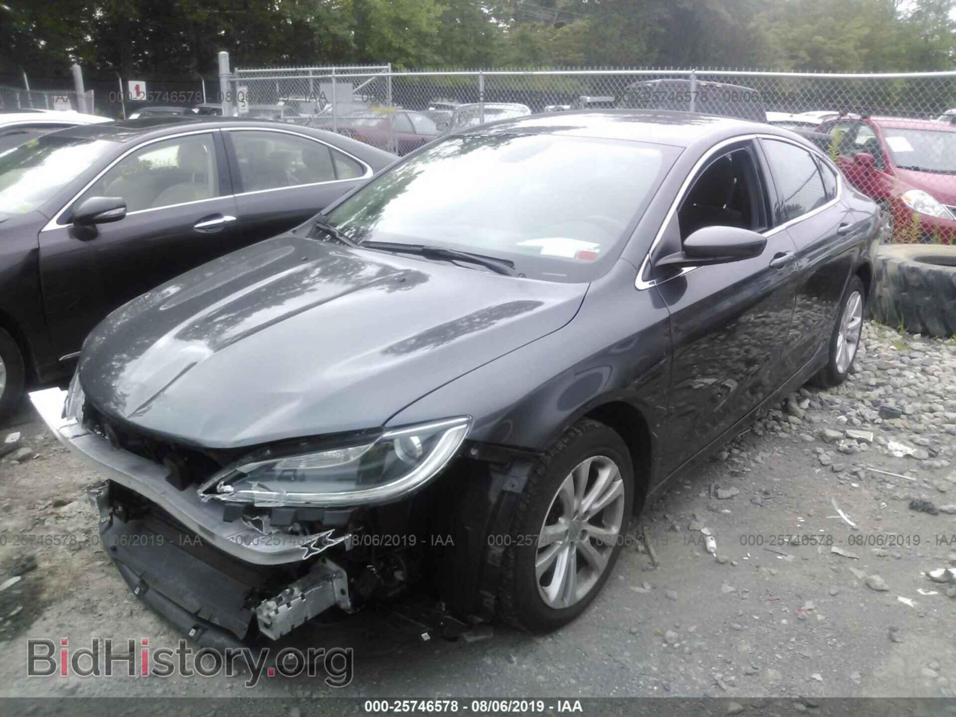2016 CHRYSLER 200 - VIN: 1C3CCCAB6GN109702 - Фото 2