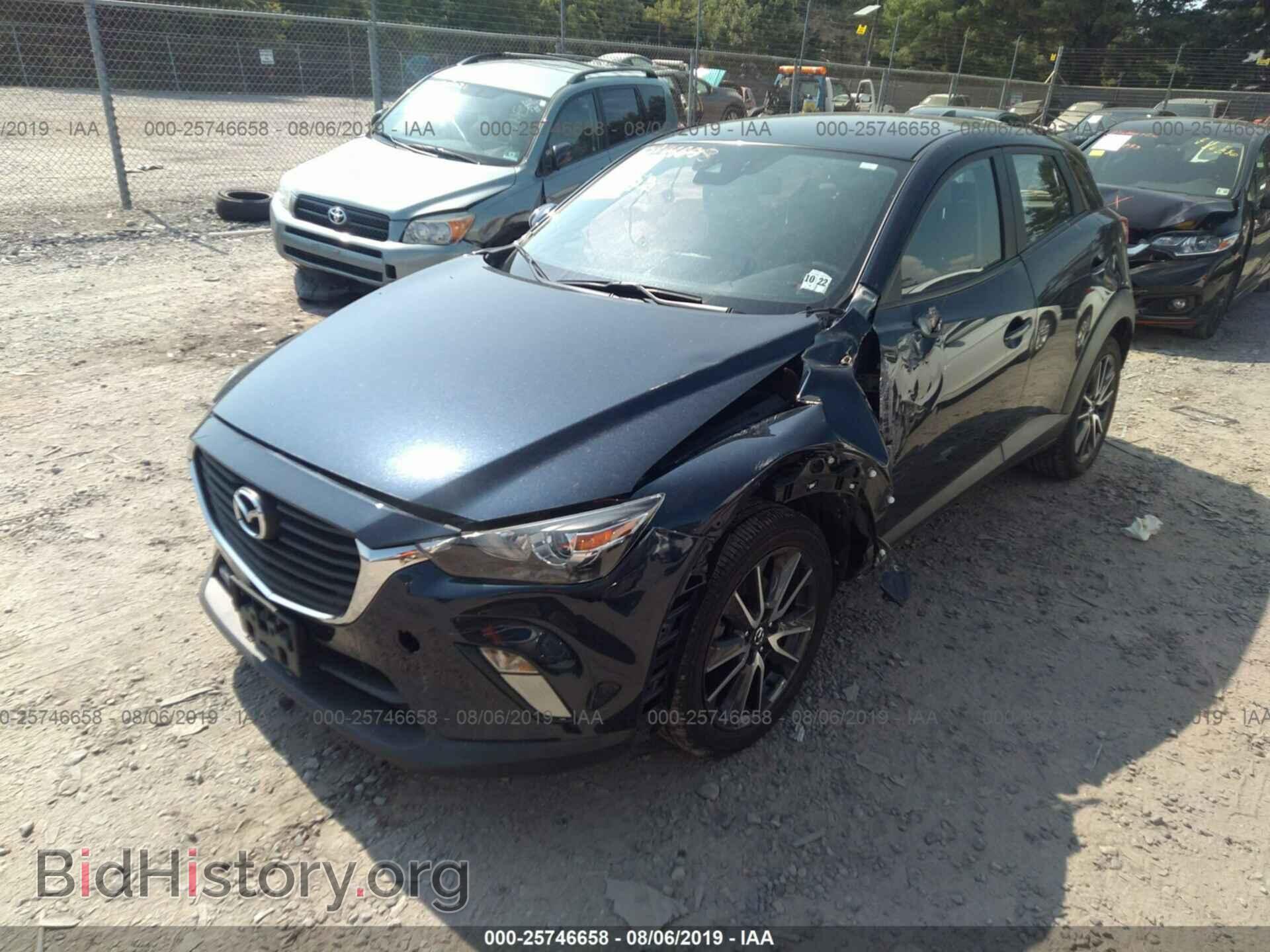 2018 MAZDA CX-3 - VIN: JM1DKFC79J1311221 - Photo 2