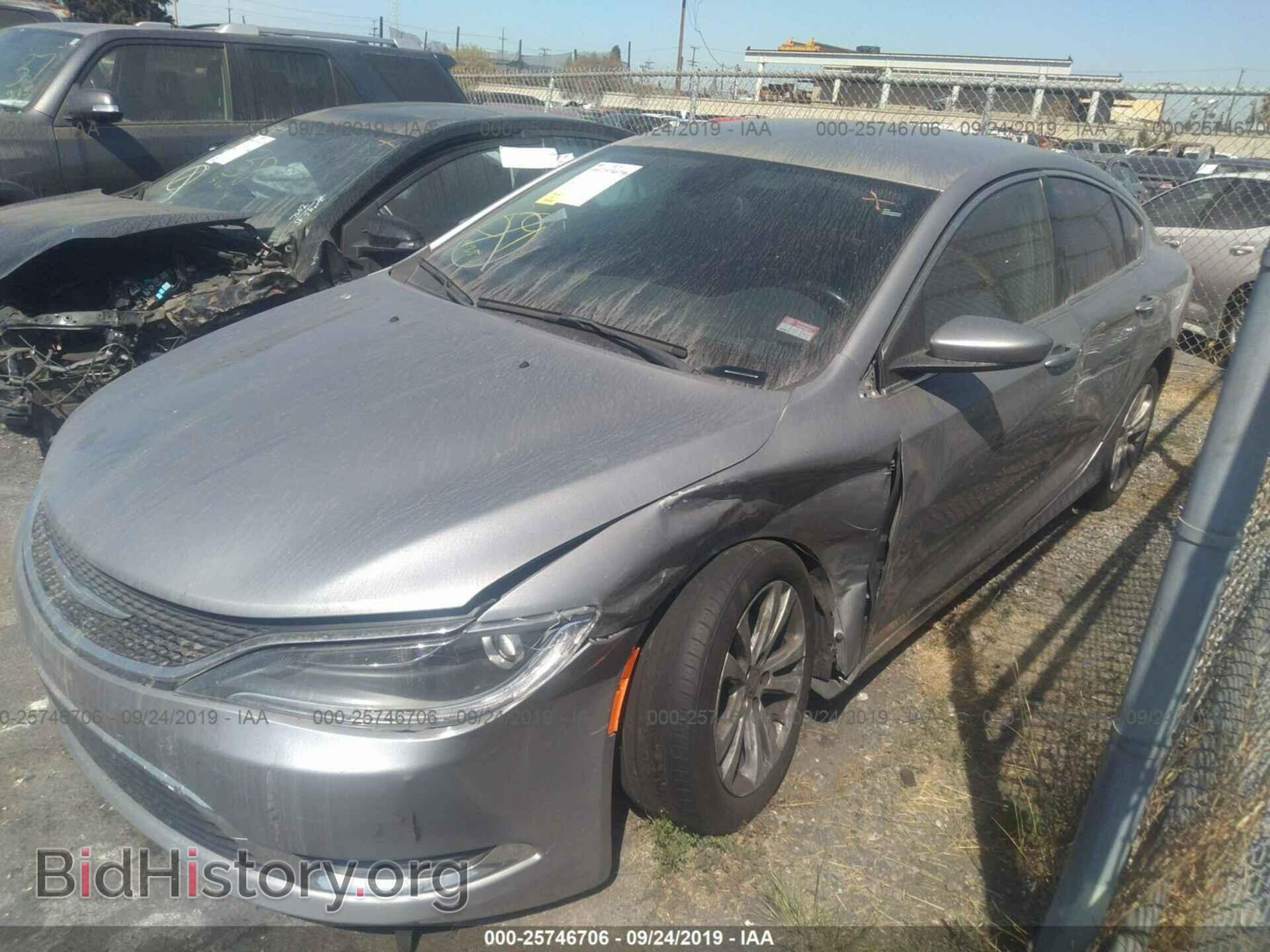 2015 CHRYSLER 200 - VIN: 1C3CCCAB8FN596724 - Фото 2