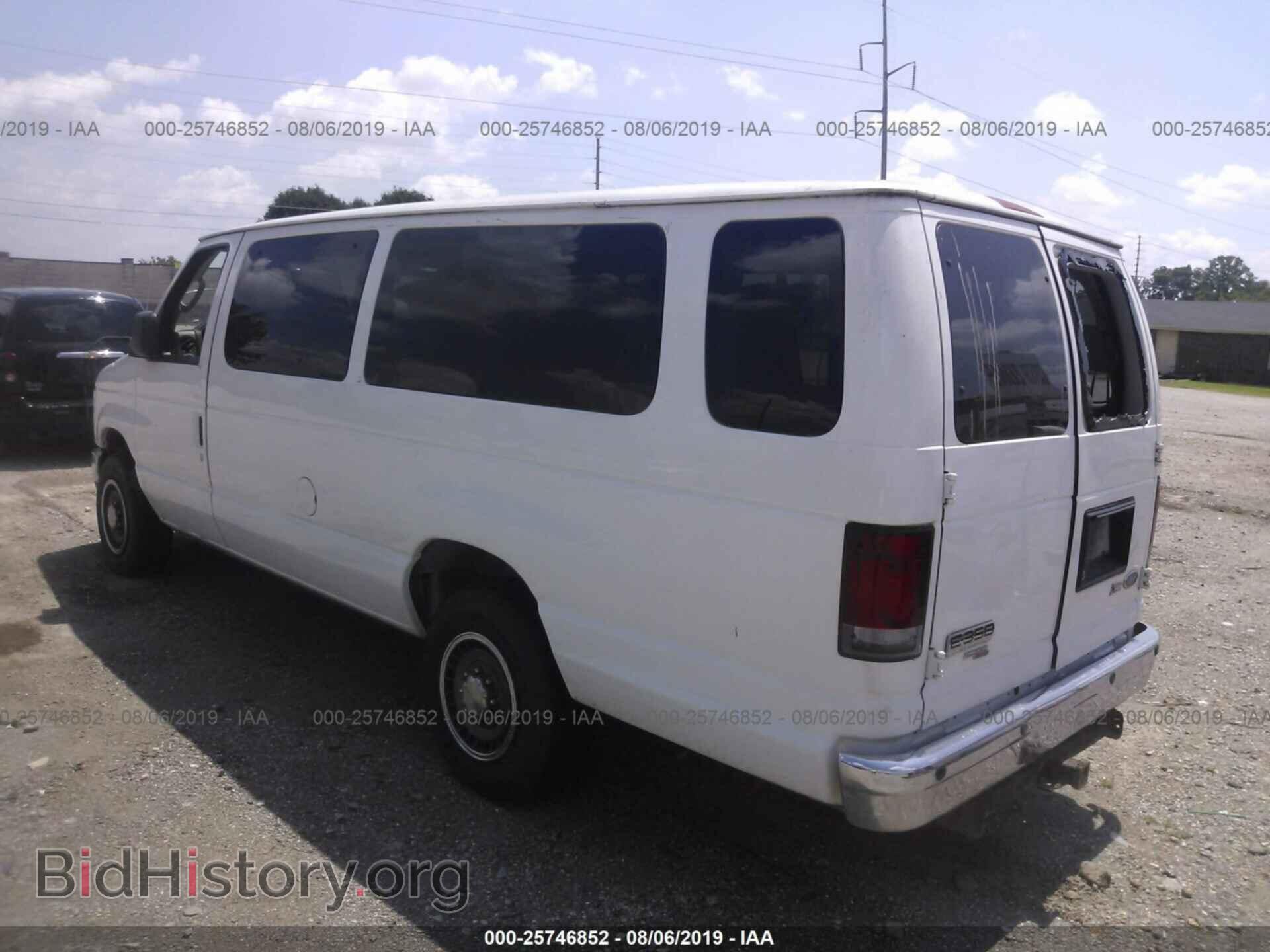 2011 FORD ECONOLINE - VIN: 1FBSS3BL2BDA61961 - Фото 3