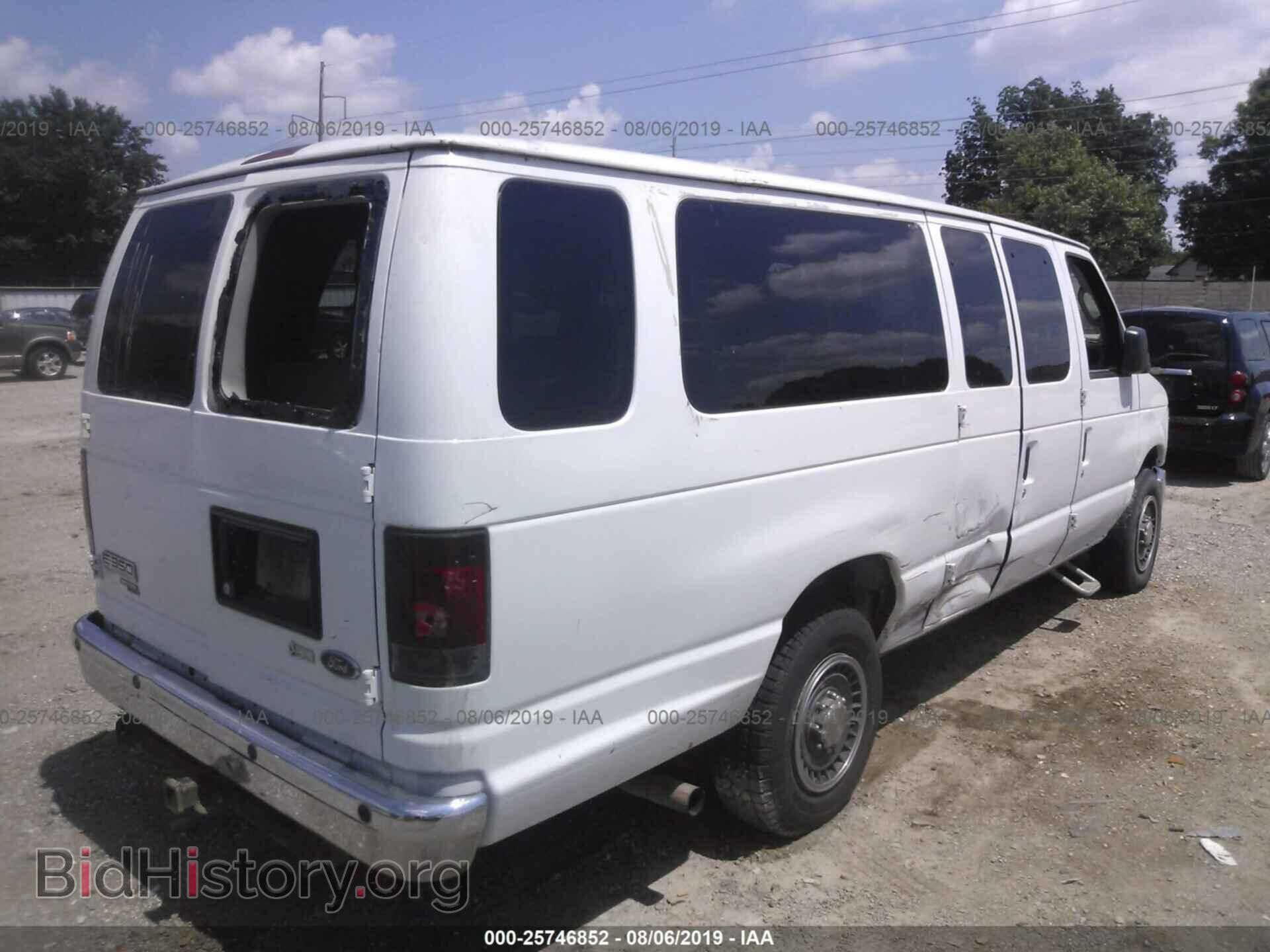 2011 FORD ECONOLINE - VIN: 1FBSS3BL2BDA61961 - Фото 4