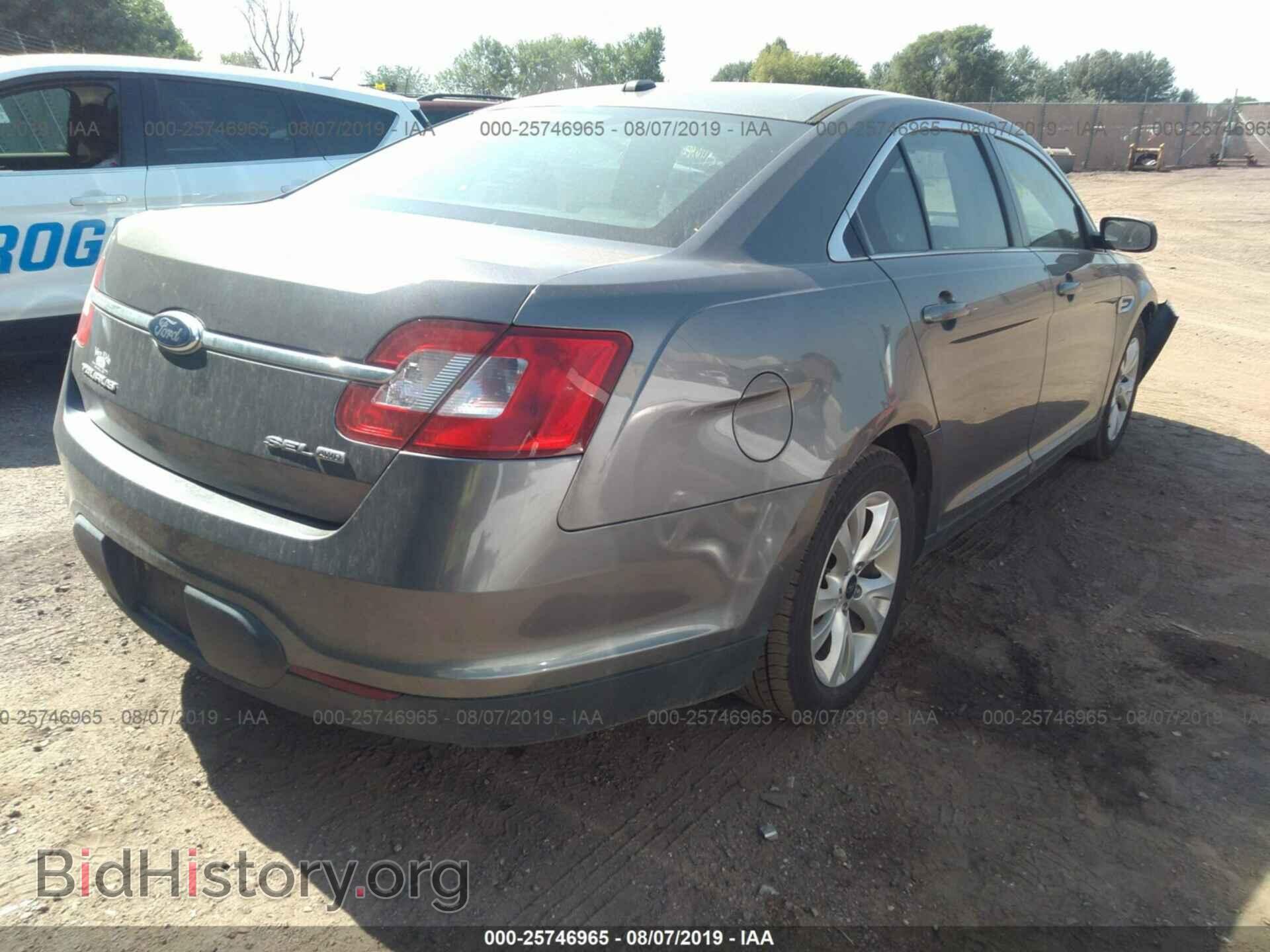2011 FORD TAURUS - VIN: 1FAHP2HW2BG157421 - Фото 4