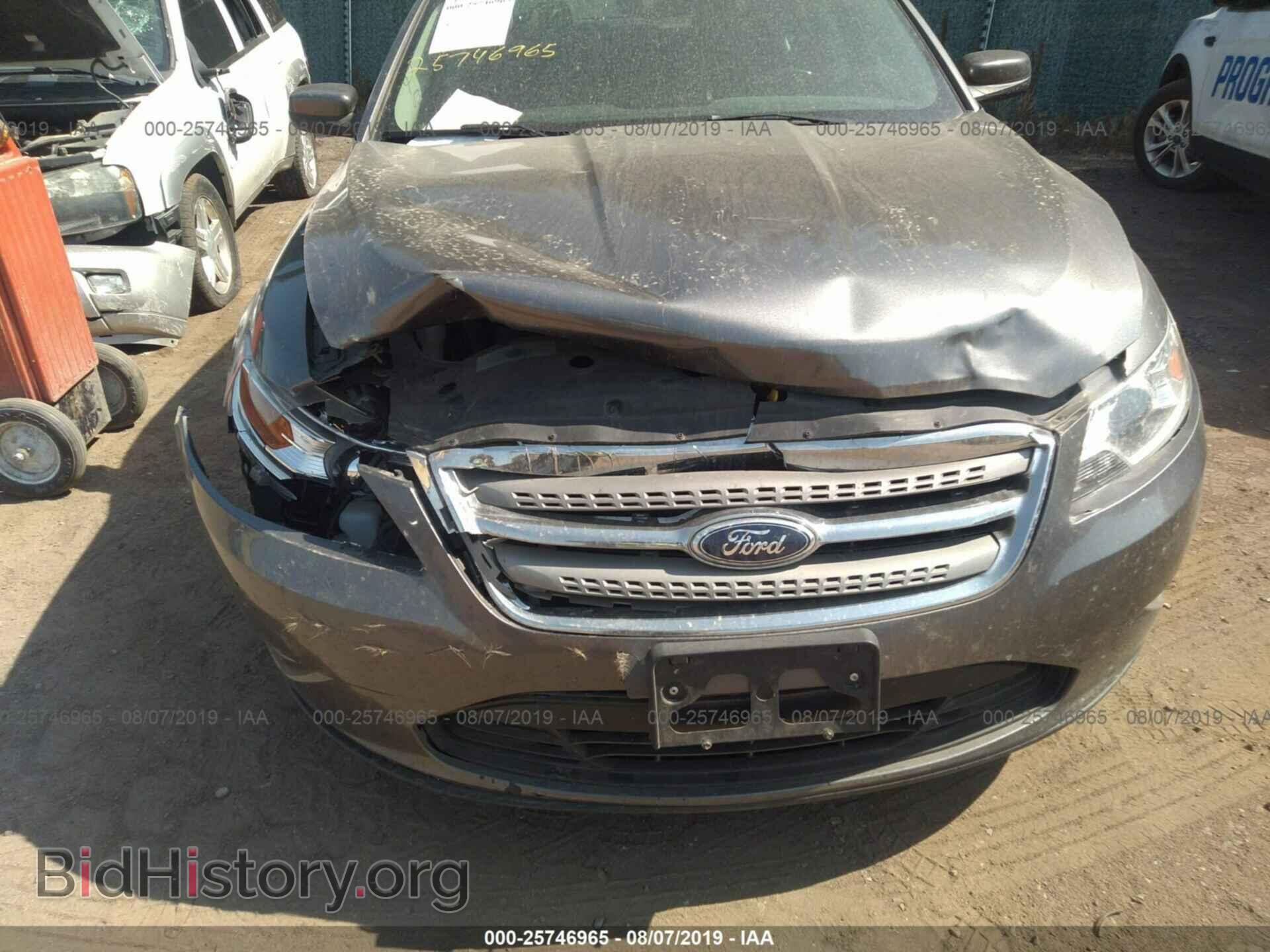 2011 FORD TAURUS - VIN: 1FAHP2HW2BG157421 - Фото 6