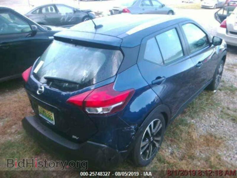 2019 Nissan KICKS (VIN 3N1CP5CU3KL531058) — фото 2 из 10