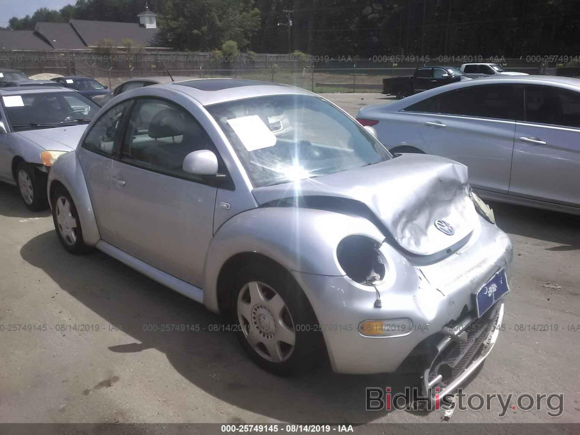 Photo 3VWDD21C2YM489050 - VOLKSWAGEN NEW BEETLE 2000