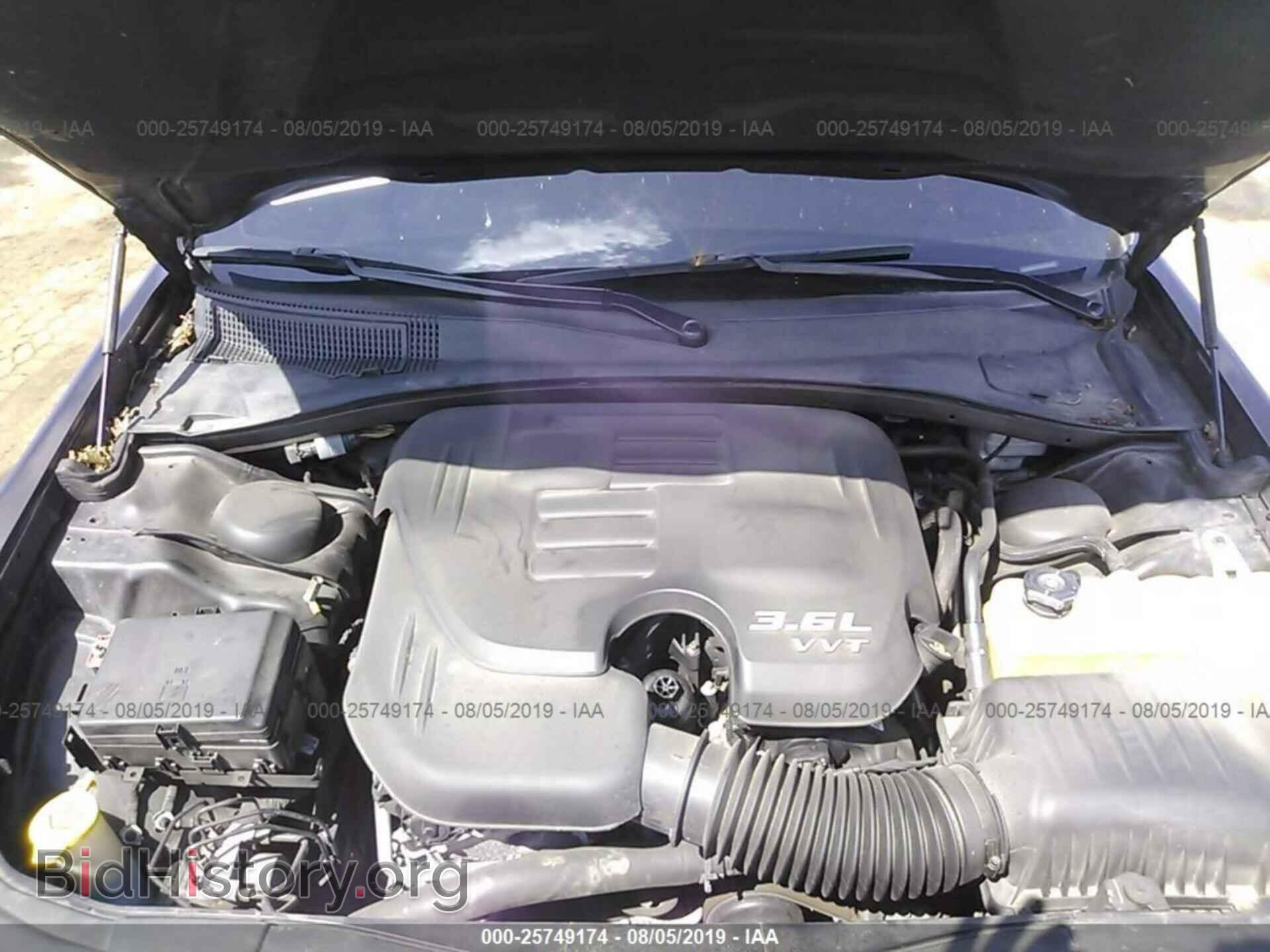 2015 CHRYSLER 300 - VIN: 2C3CCARG9FH884524 - Фото 10