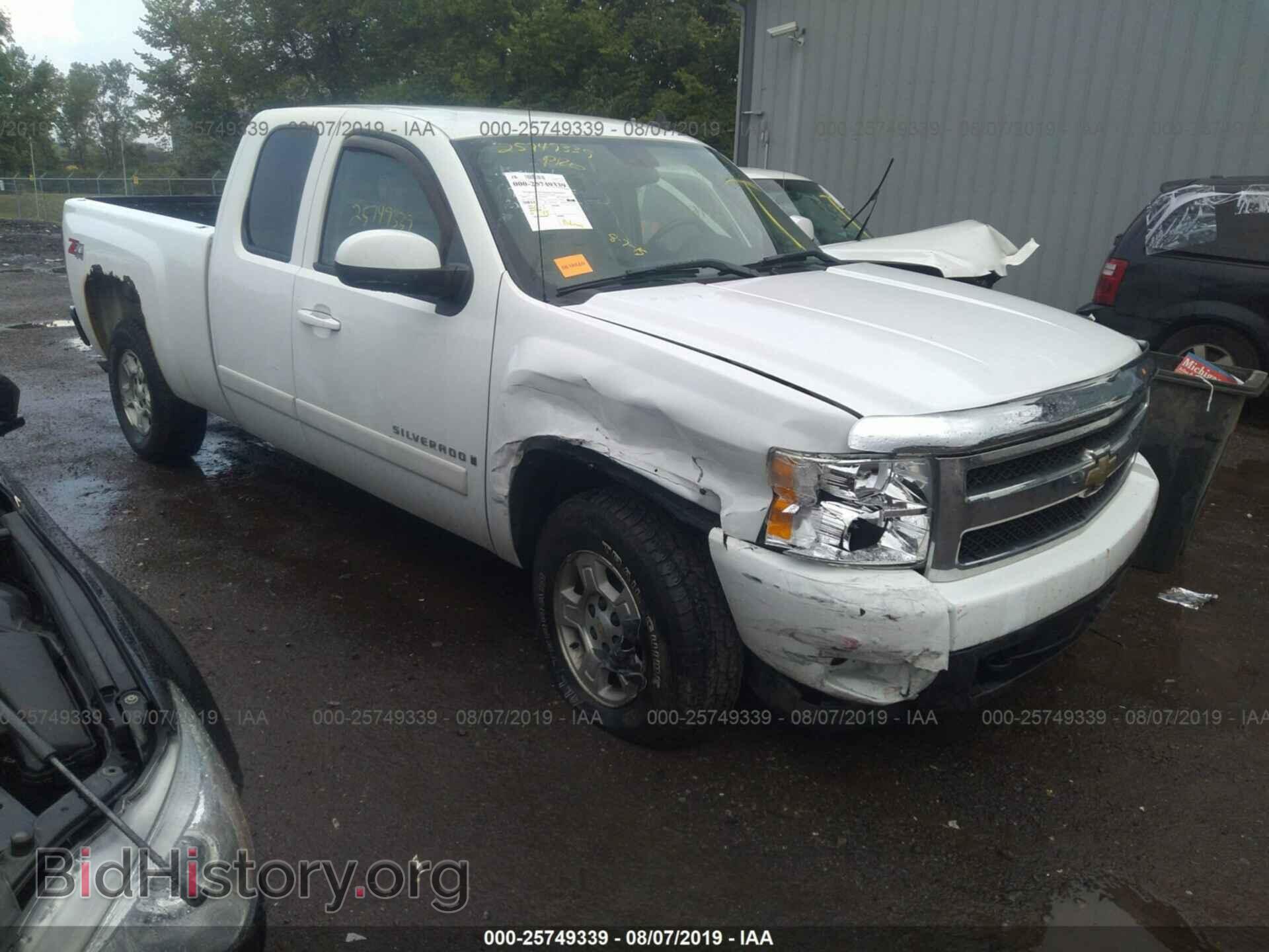 Photo 2GCEK19J881107024 - CHEVROLET SILVERADO 2008