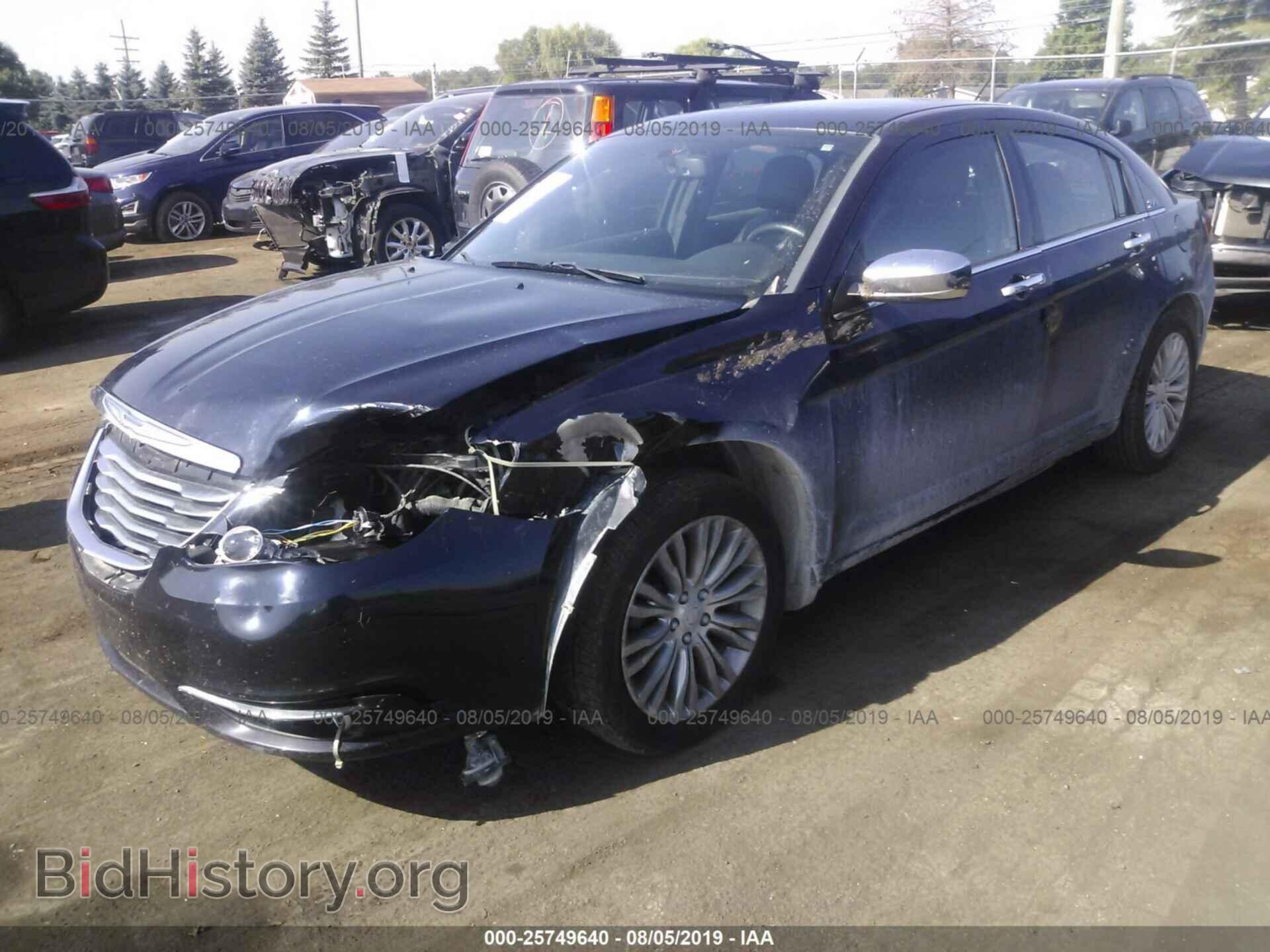 2012 CHRYSLER 200 - VIN: 1C3CCBCB4CN277856 - Фото 2