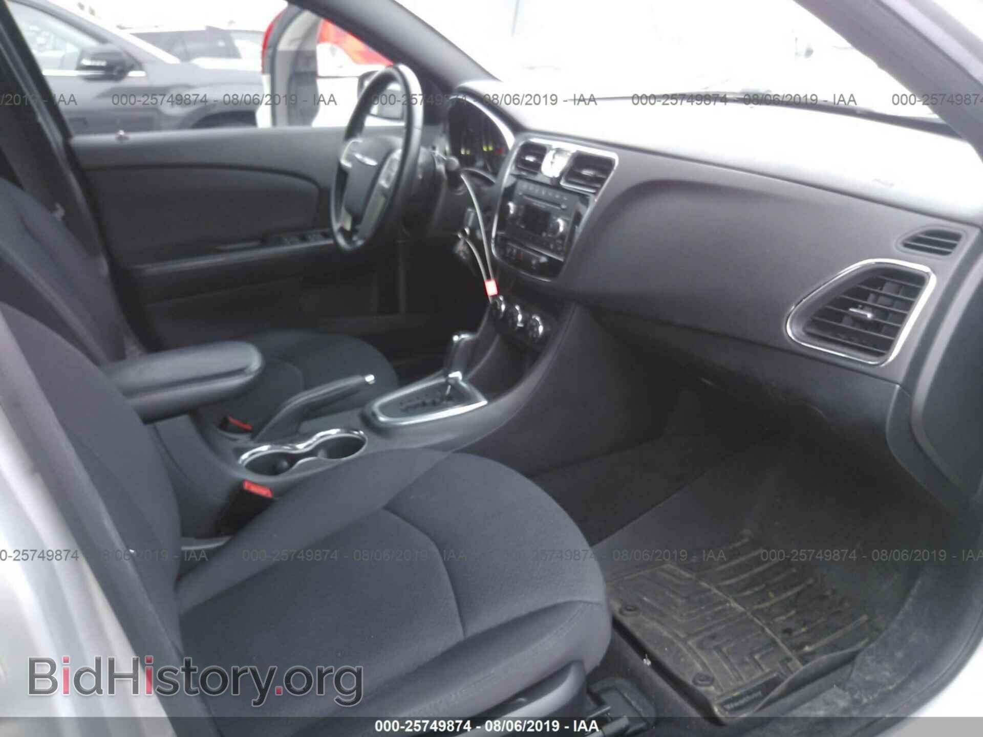 2012 CHRYSLER 200 - VIN: 1C3CCBBB3CN298943 - Photo 5