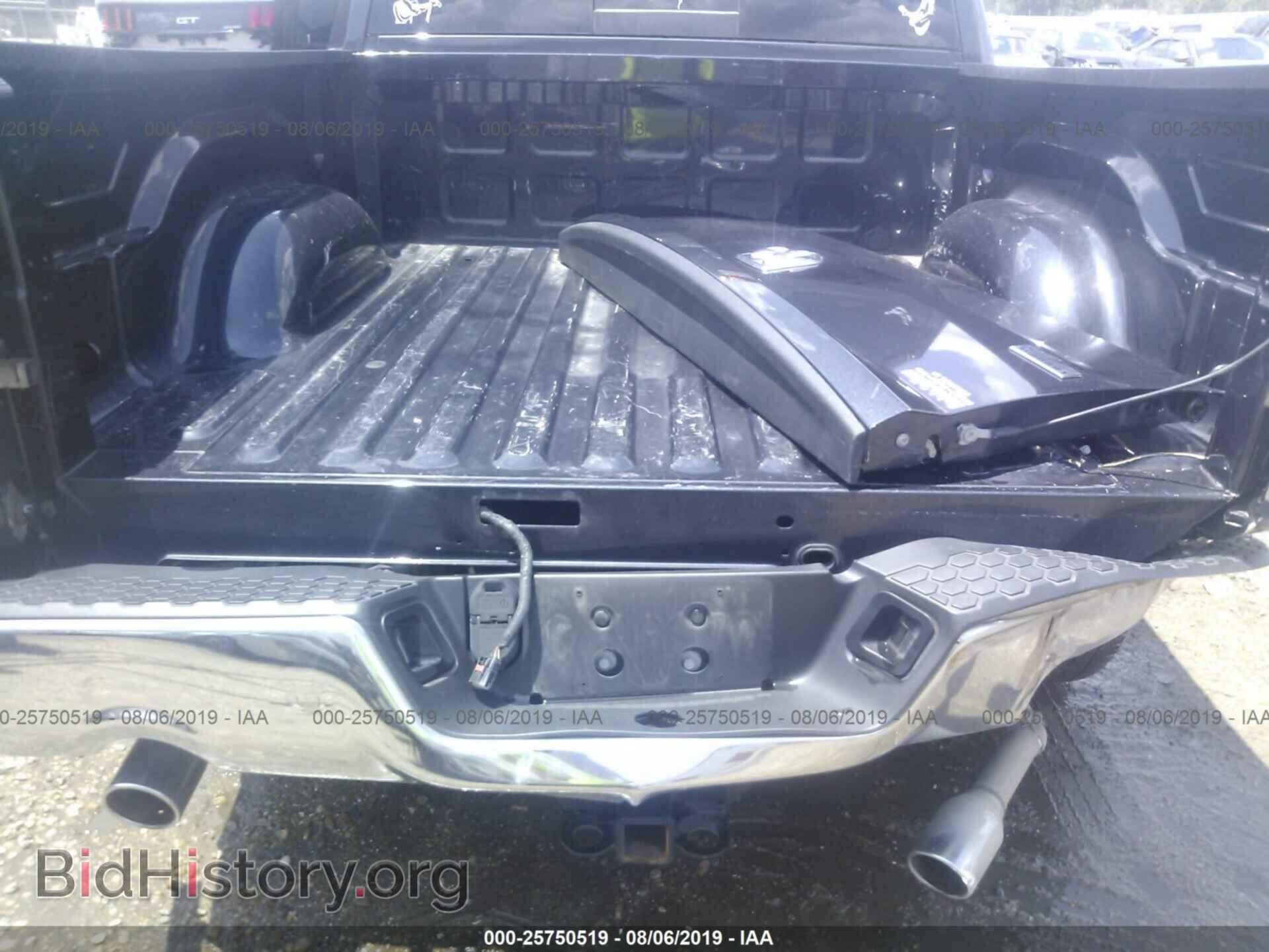 2017 RAM 1500 - VIN: 1C6RR6NT1HS524543 - Photo 8