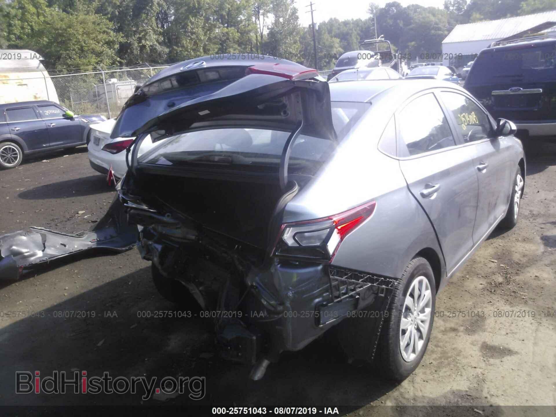 2018 HYUNDAI ACCENT - VIN: 3KPC24A34JE013575 - Фото 4