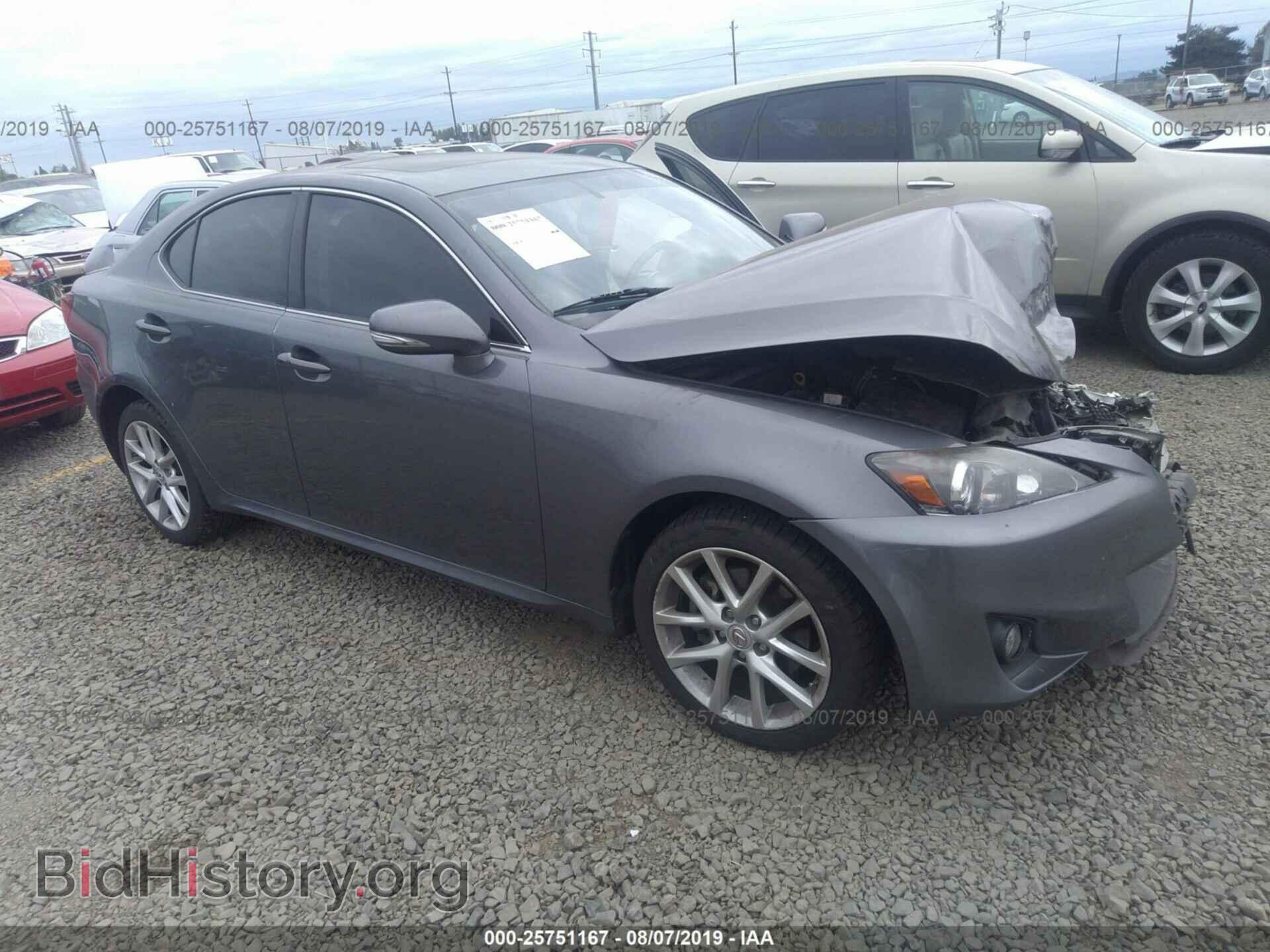 Photo JTHCF5C25C5054938 - LEXUS IS 2012