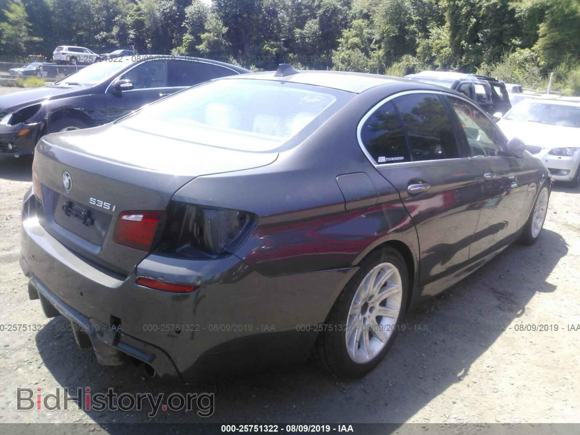 2011 BMW 535 - VIN: WBAFU7C55BC879475 - Фото 4