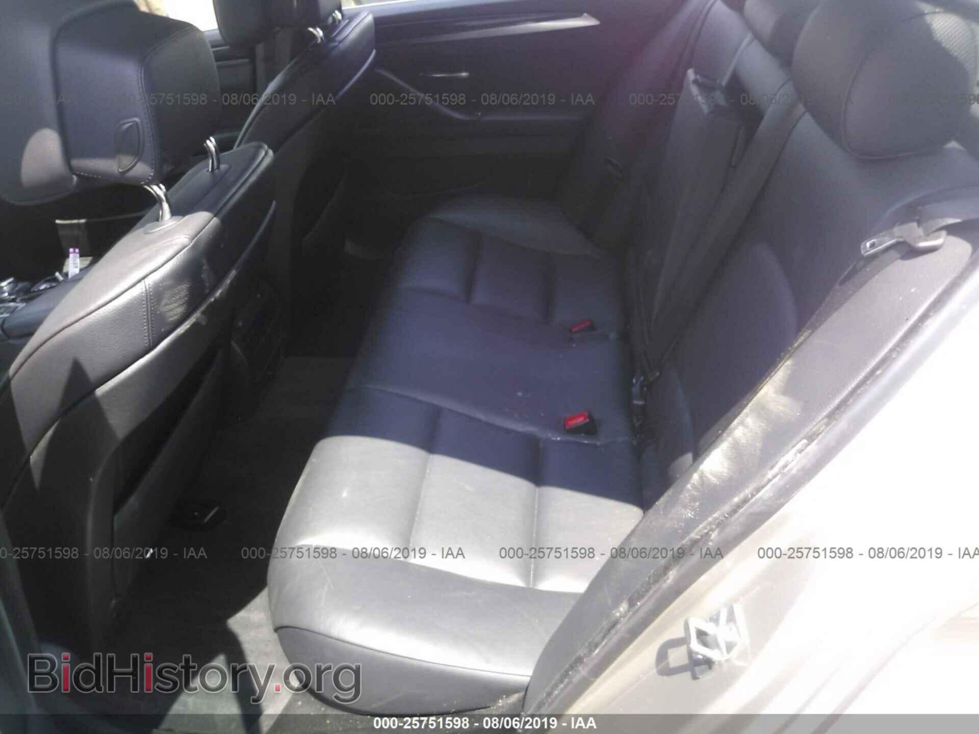 2012 BMW 528 - VIN: WBAXH5C59CDW10209 - Фото 8