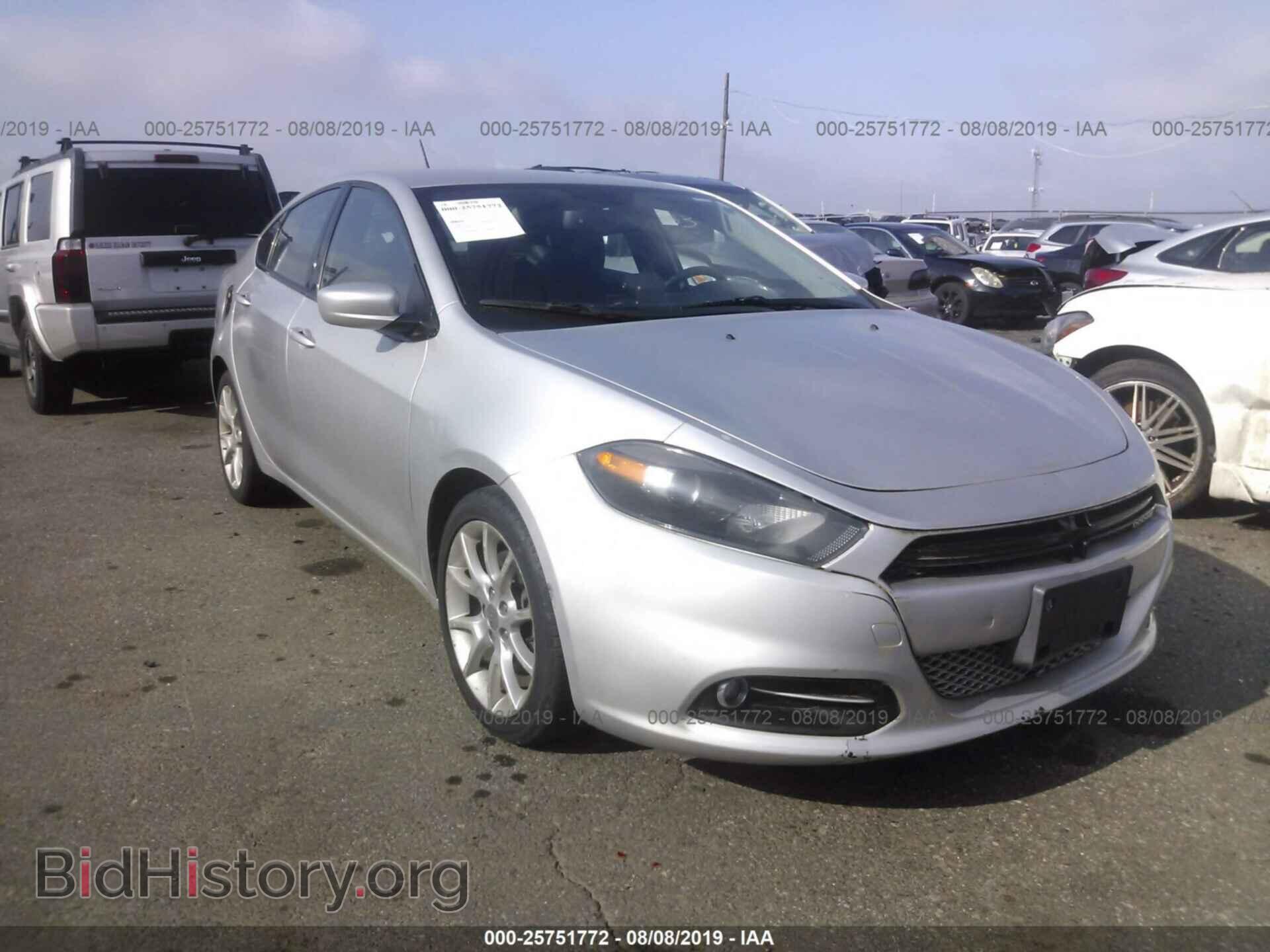 Photo 1C3CDFBA4DD329474 - DODGE DART 2013
