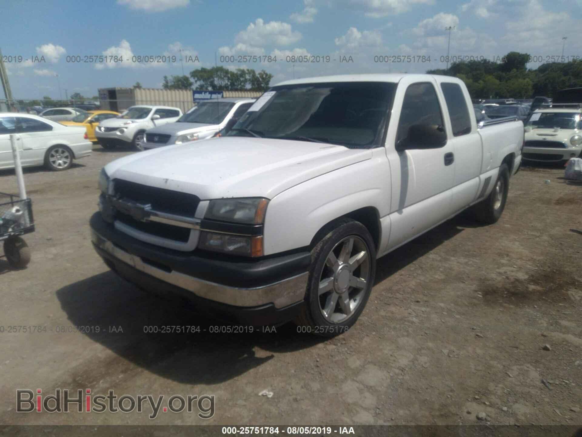 2005 CHEVROLET SILVERADO - VIN: 2GCEC19T551321401 - Фото 2