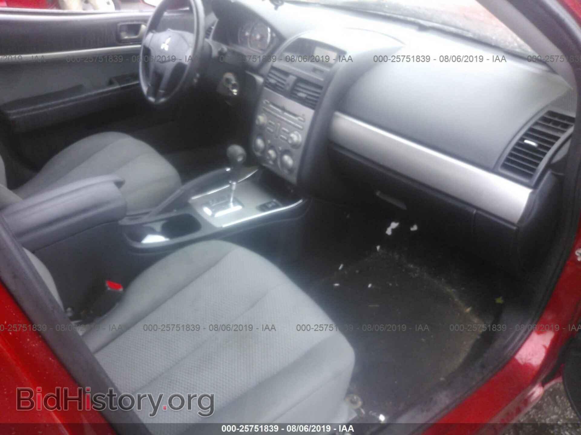 2011 MITSUBISHI GALANT - VIN: 4A32B2FFXBE006949 - Фото 5
