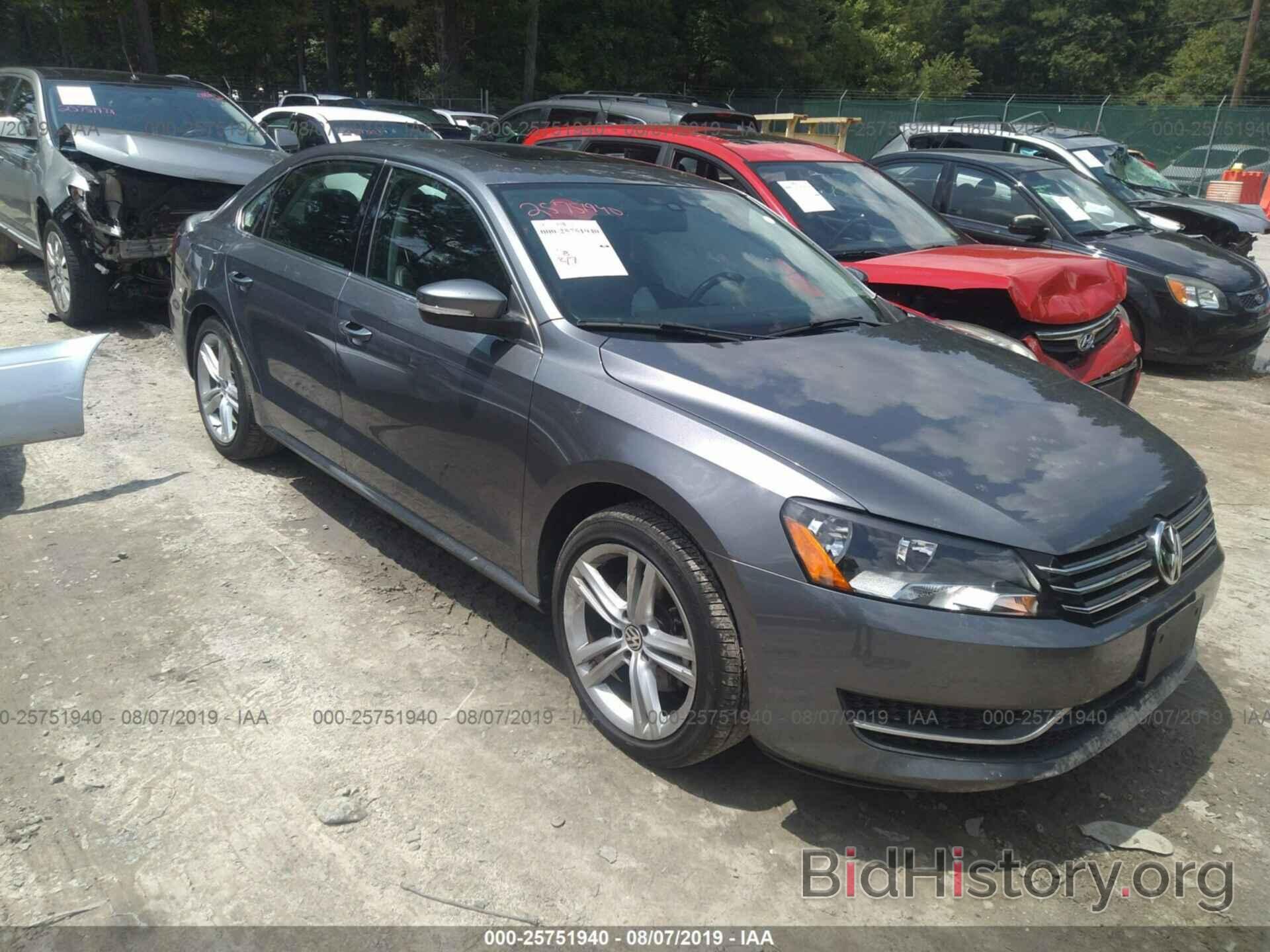 Фотография 1VWBT7A30EC076726 - VOLKSWAGEN PASSAT 2014