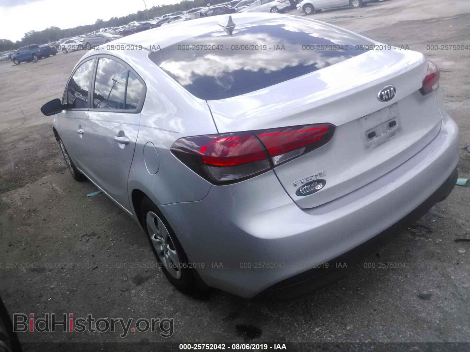 2017 KIA FORTE - VIN: 3KPFK4A76HE089227 - Фото 3