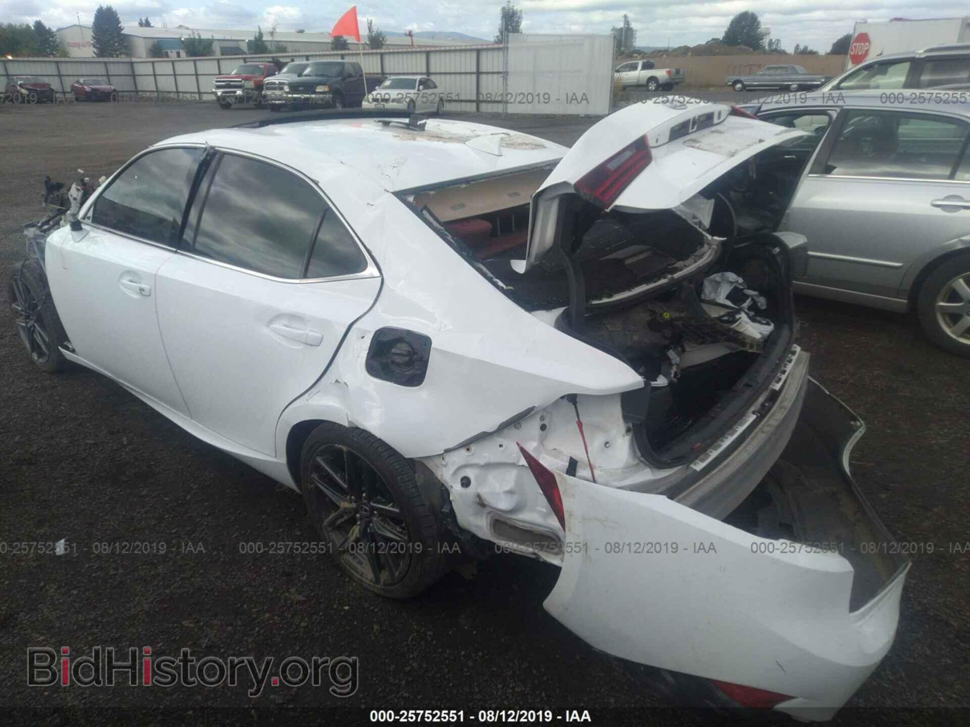 2014 LEXUS IS - VIN: JTHCE1D21E5002512 - Photo 3
