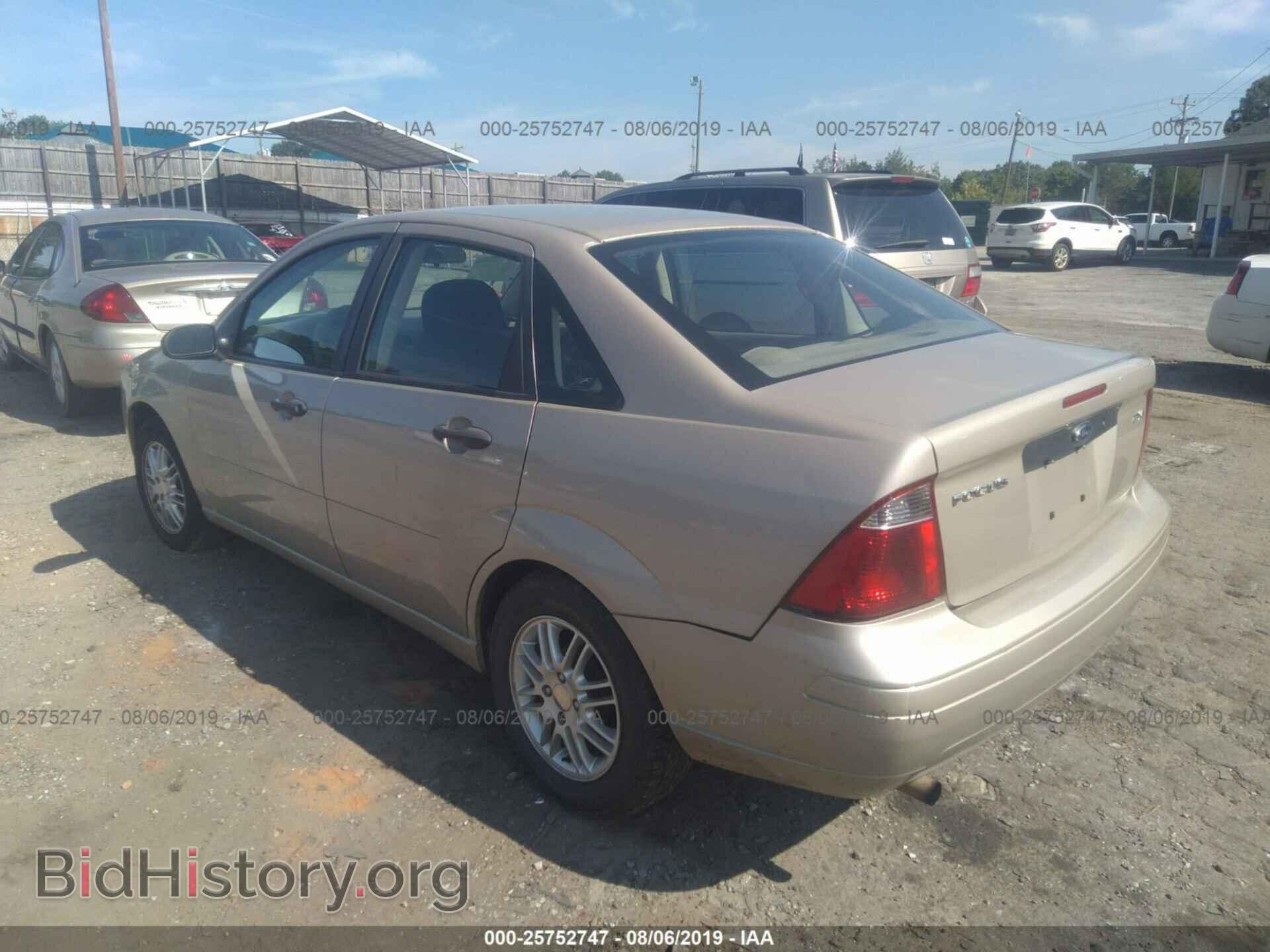 2006 FORD FOCUS - VIN: 1FAFP34N16W239288 - Фото 3