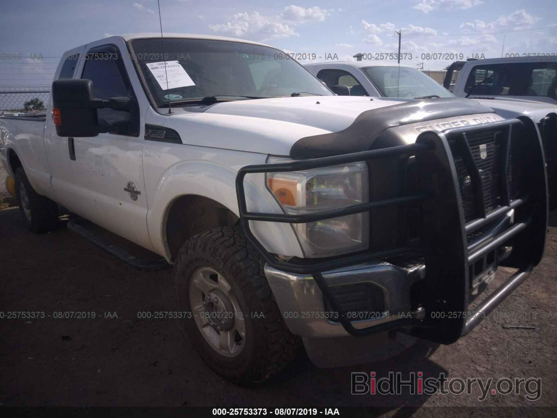 Photo 1FT7X2BT3BEC45863 - FORD F250 2011