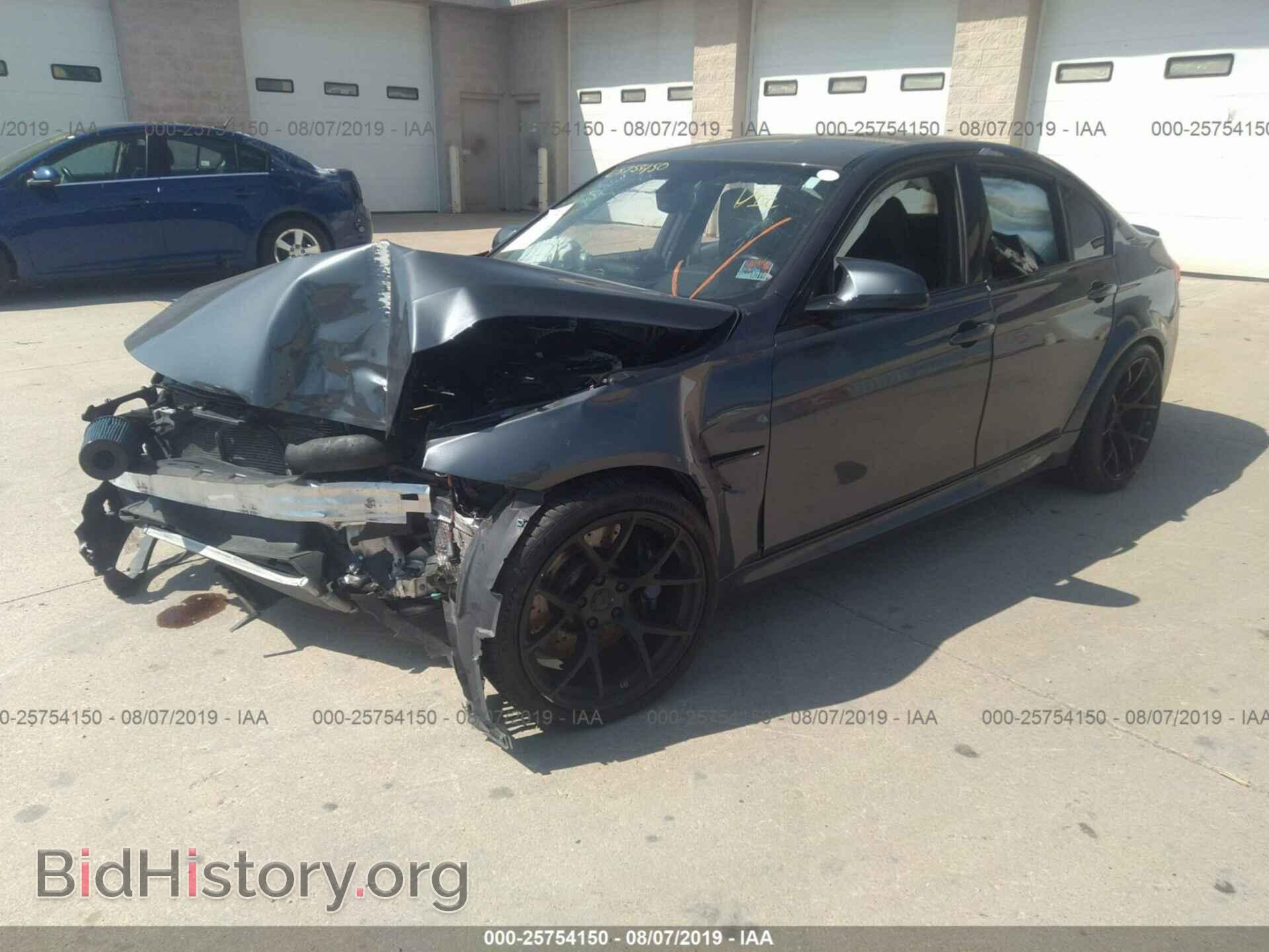 2015 BMW M3 - VIN: WBS3C9C5XFP803794 - Фото 2