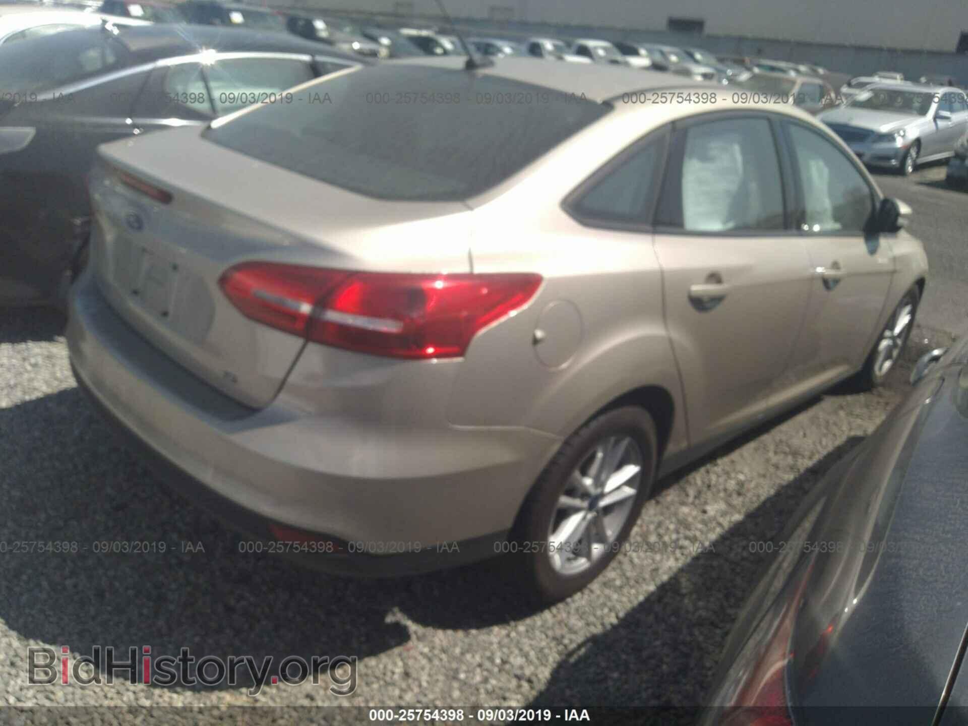 2017 FORD FOCUS - VIN: 1FADP3F21HL300329 - Фото 4