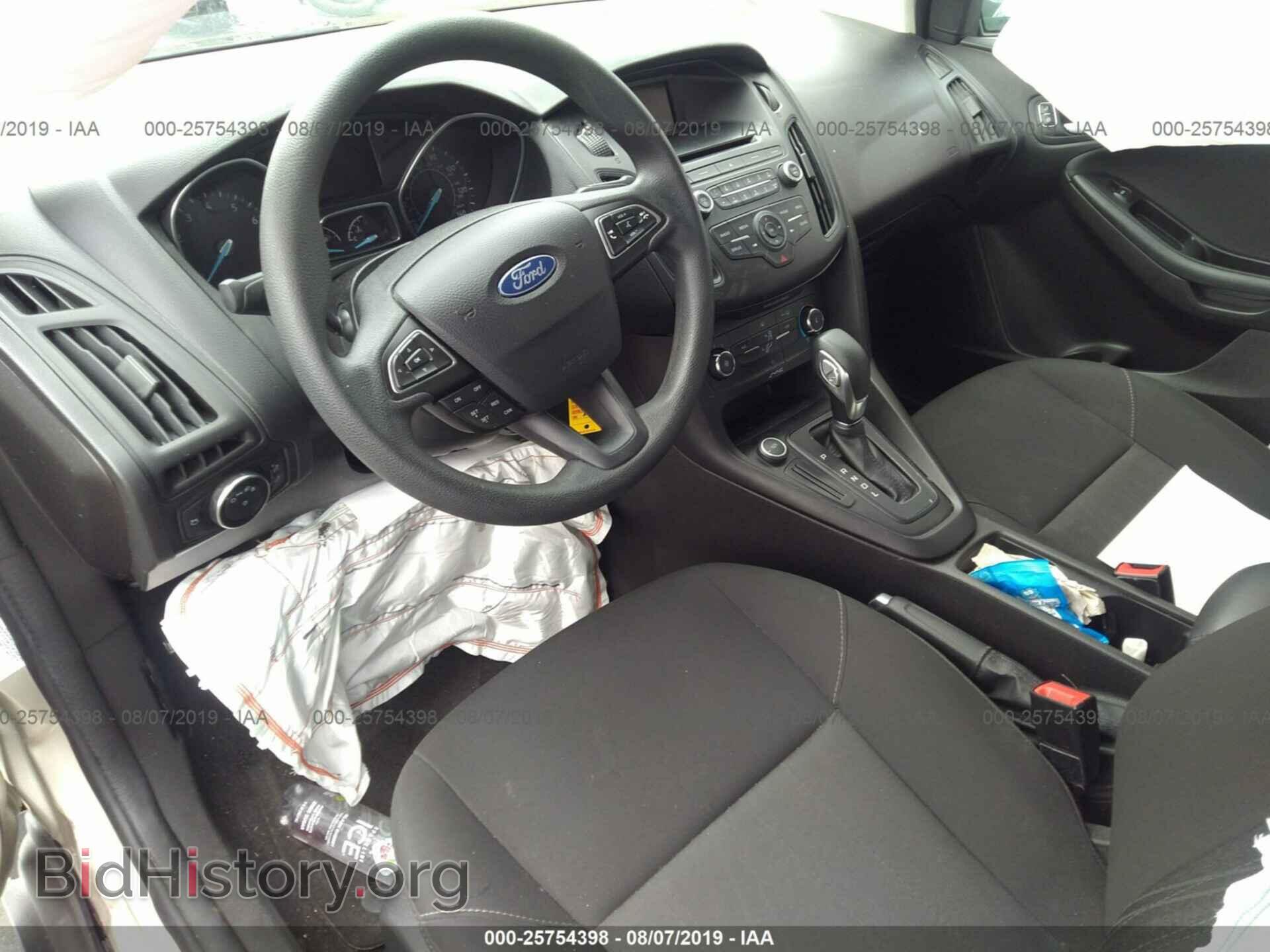 2017 FORD FOCUS - VIN: 1FADP3F21HL300329 - Фото 5