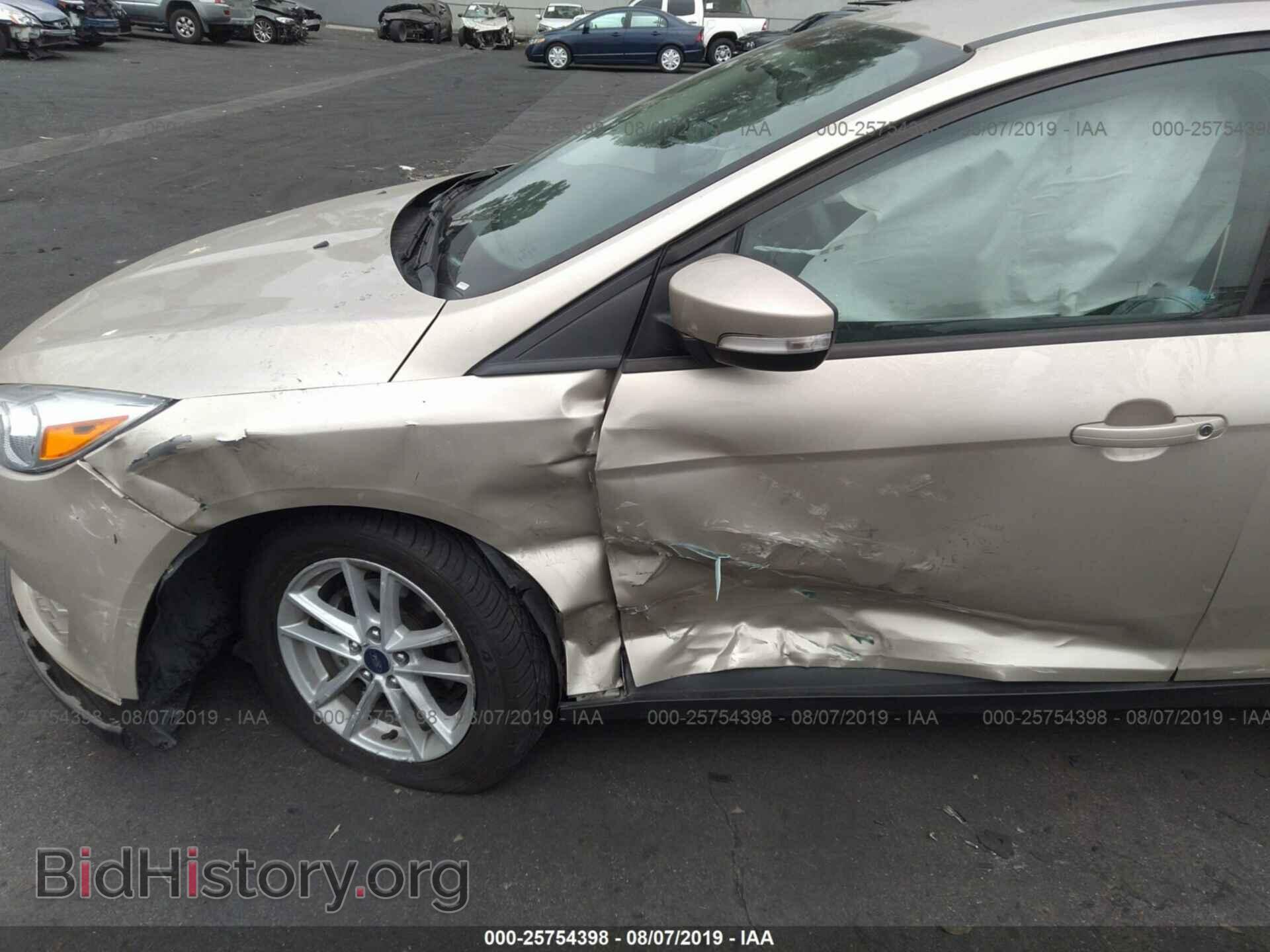 2017 FORD FOCUS - VIN: 1FADP3F21HL300329 - Фото 6