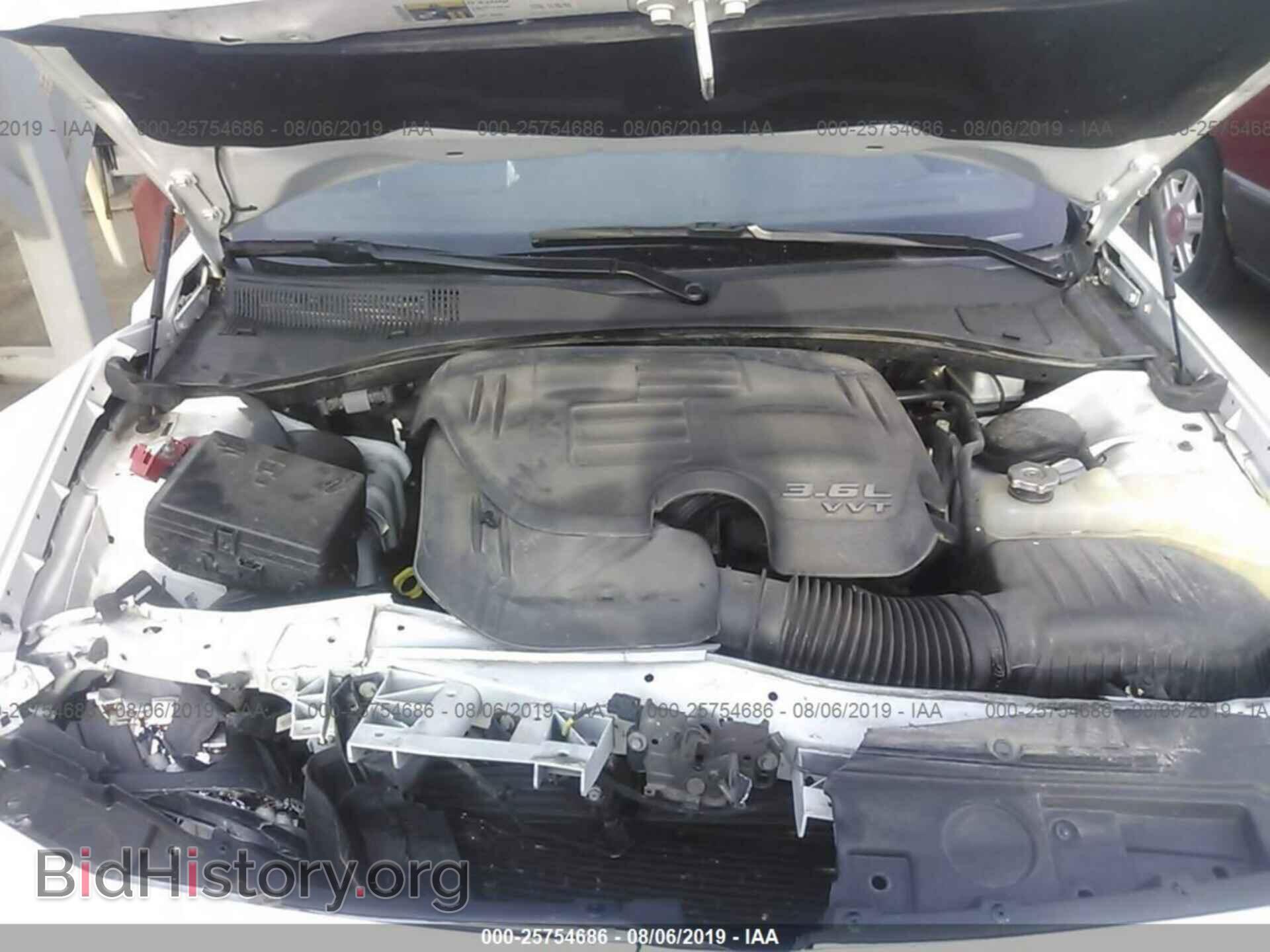 2016 CHRYSLER 300 - VIN: 2C3CCAGG3GH321408 - Photo 10