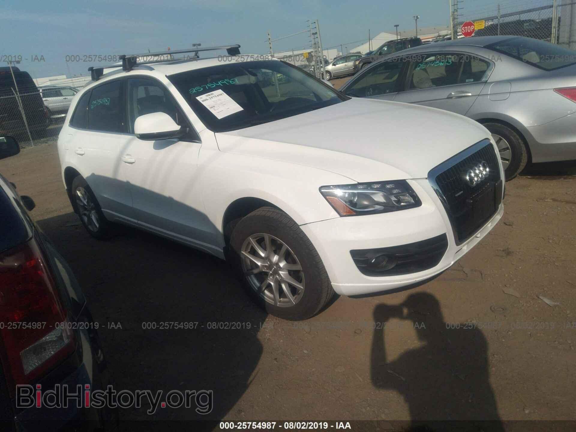 Фотография WA1LKAFP2AA016739 - AUDI Q5 2010