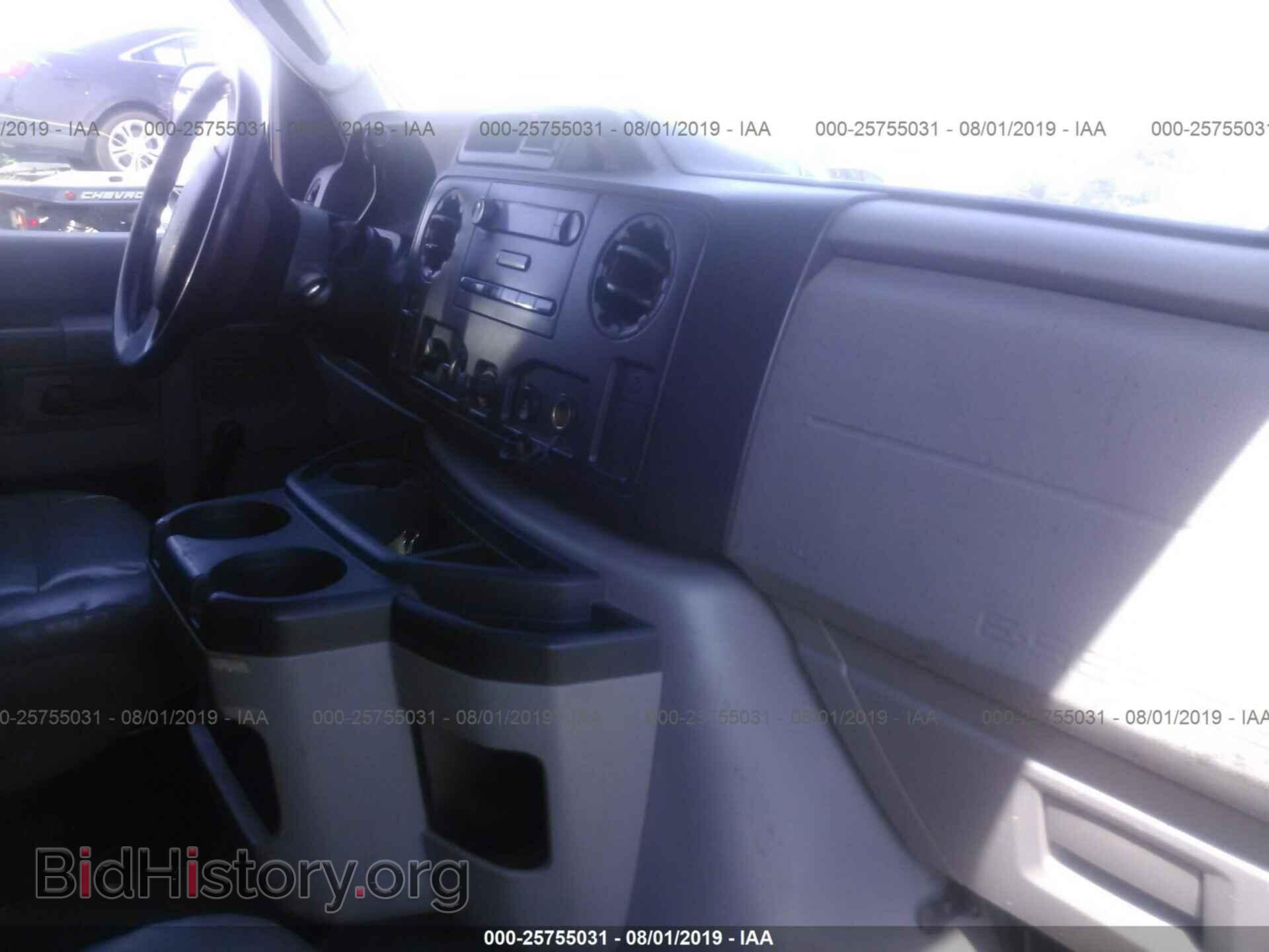 2011 FORD ECONOLINE - VIN: 1FTSE3EL1BDA15746 - Фото 5