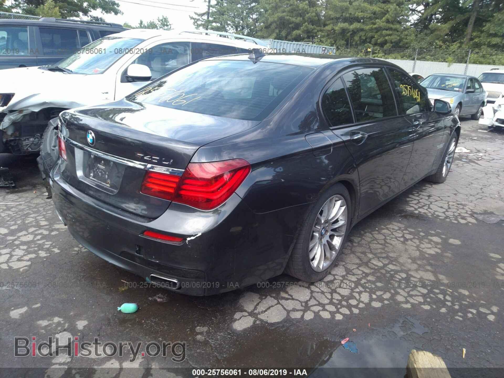 2013 BMW 740 - VIN: WBAYF4C59DD127809 - Photo 4