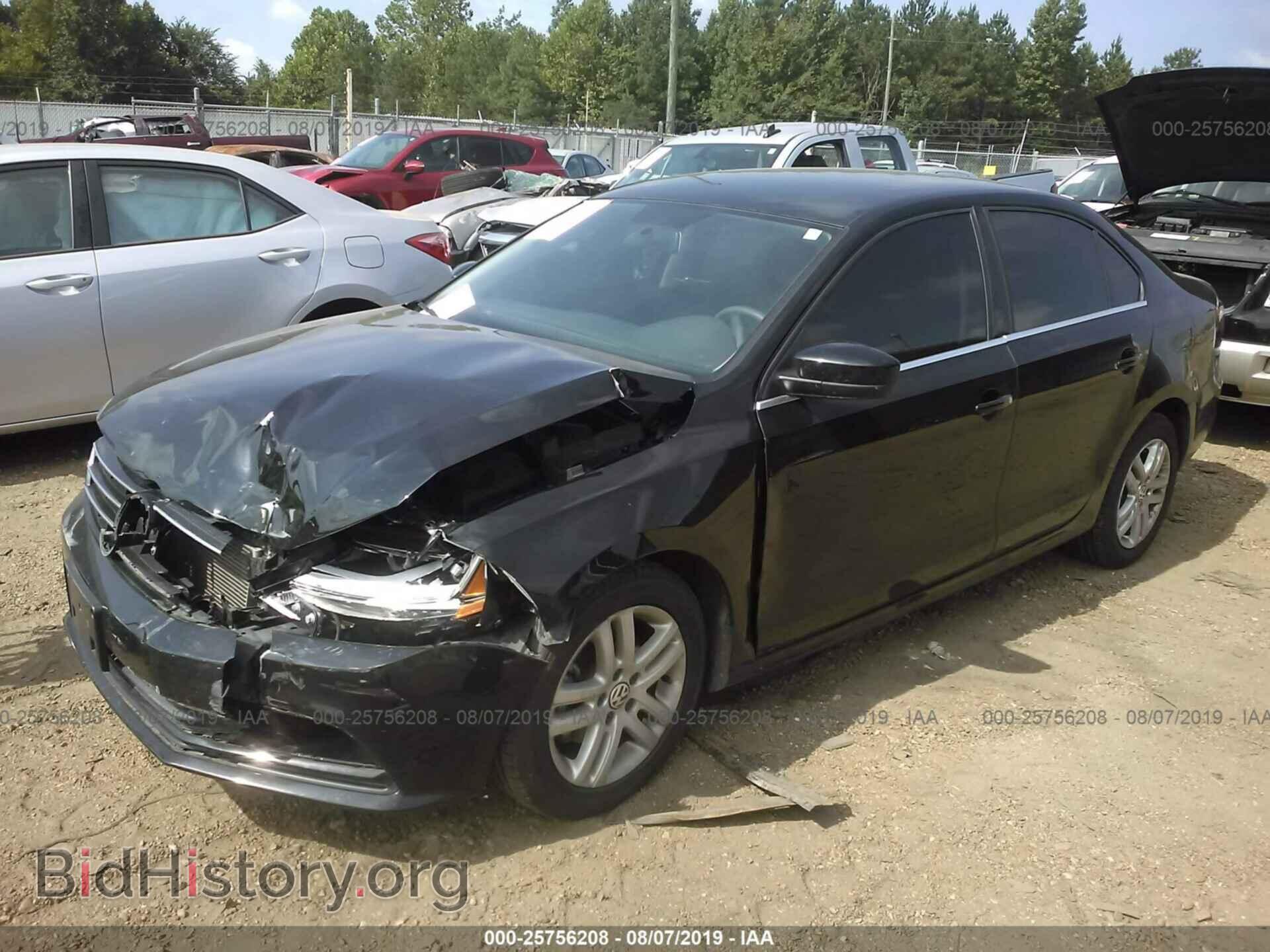 2017 VOLKSWAGEN JETTA - VIN: 3VW2B7AJ1HM205450 - Фото 2