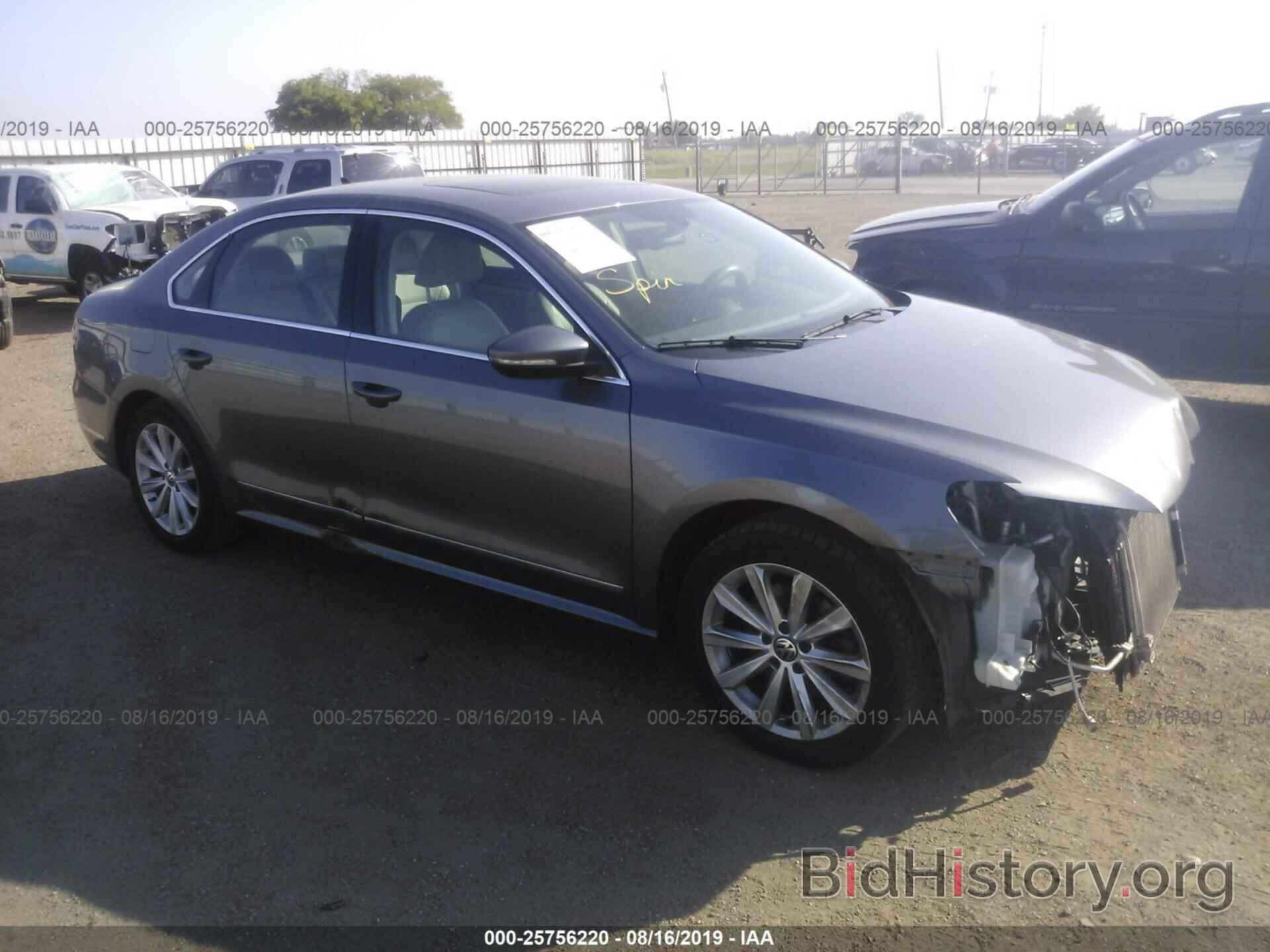 Photo 1VWCP7A34CC102203 - VOLKSWAGEN PASSAT 2012