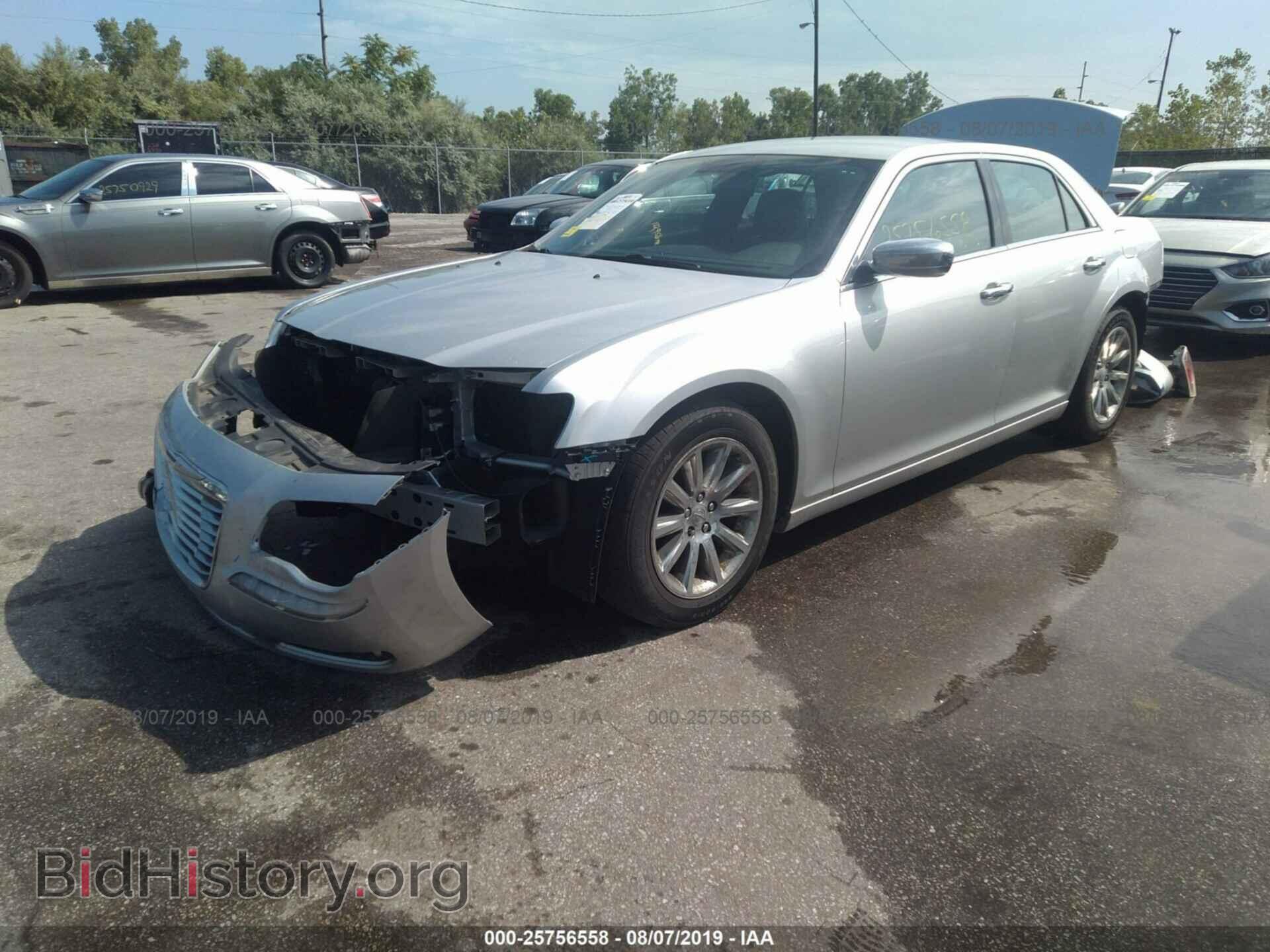 2012 CHRYSLER 300 - VIN: 2C3CCACG9CH277396 - Фото 2