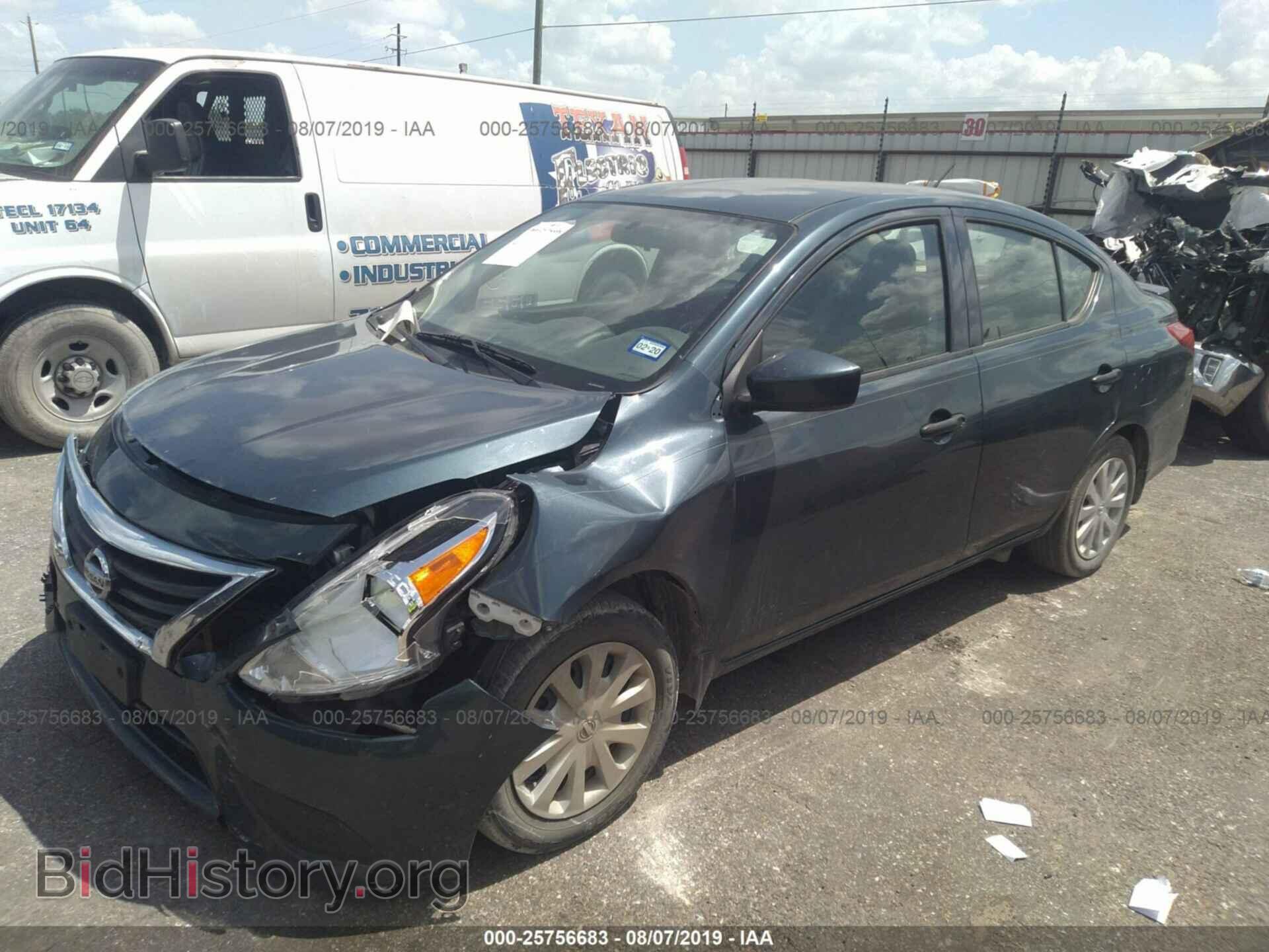 2017 NISSAN VERSA - VIN: 3N1CN7AP4HL824197 - Фото 2