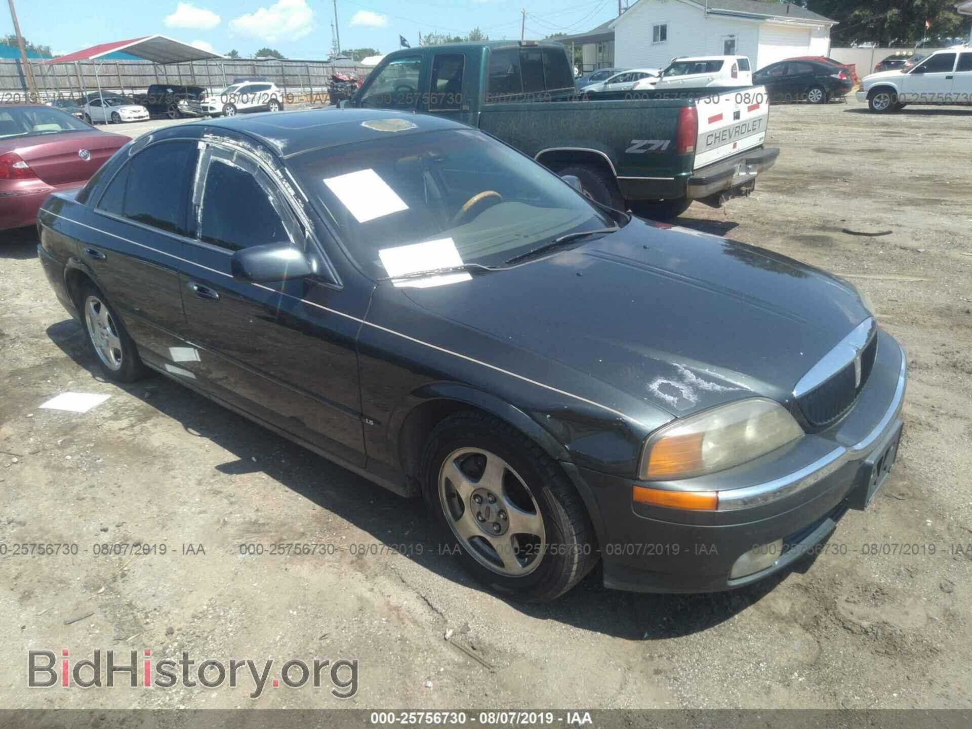 Фотография 1LNHM87A6YY781605 - LINCOLN LS 2000