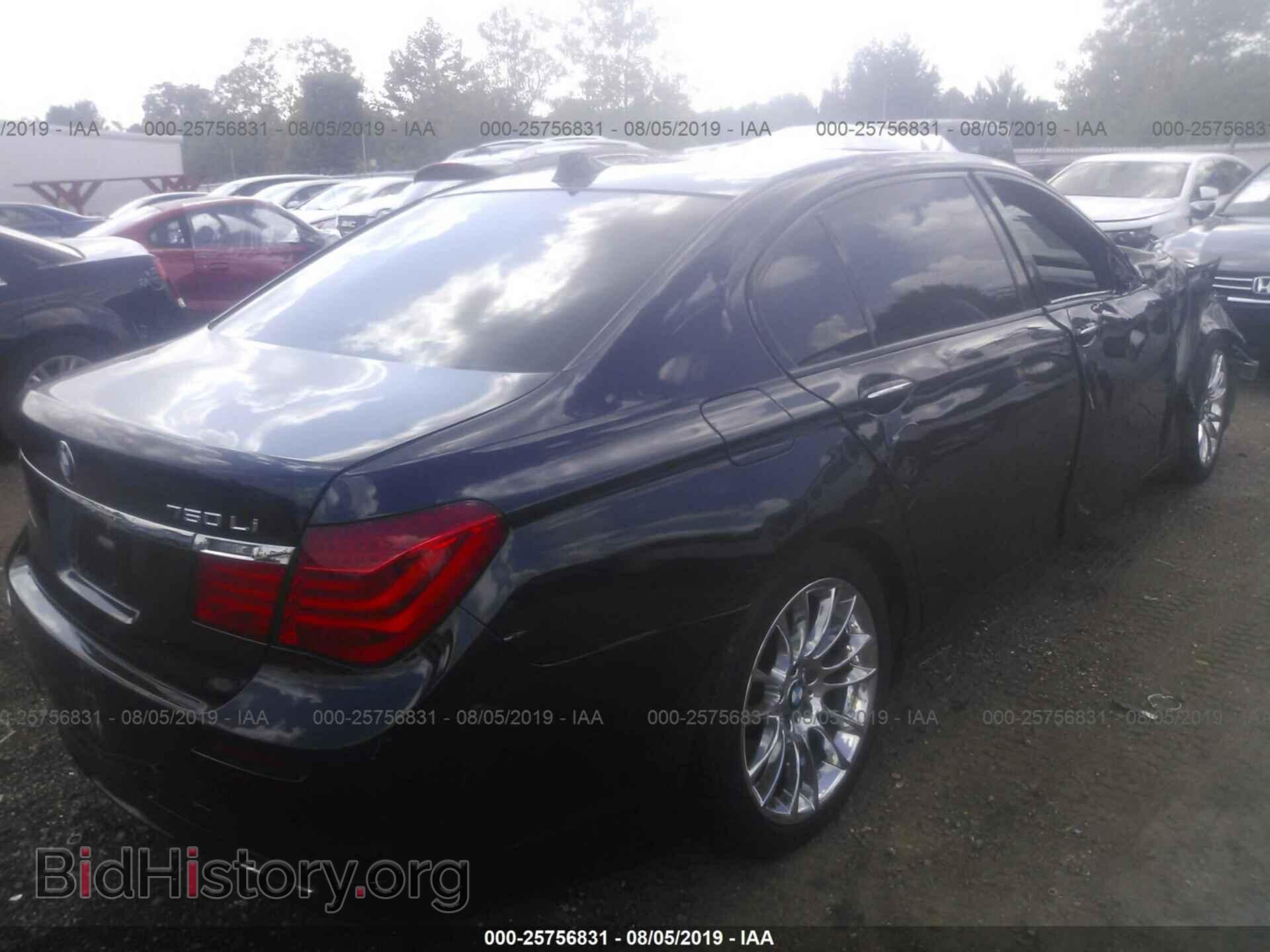 2012 BMW 750 - VIN: WBAKB8C56CC963820 - Фото 4