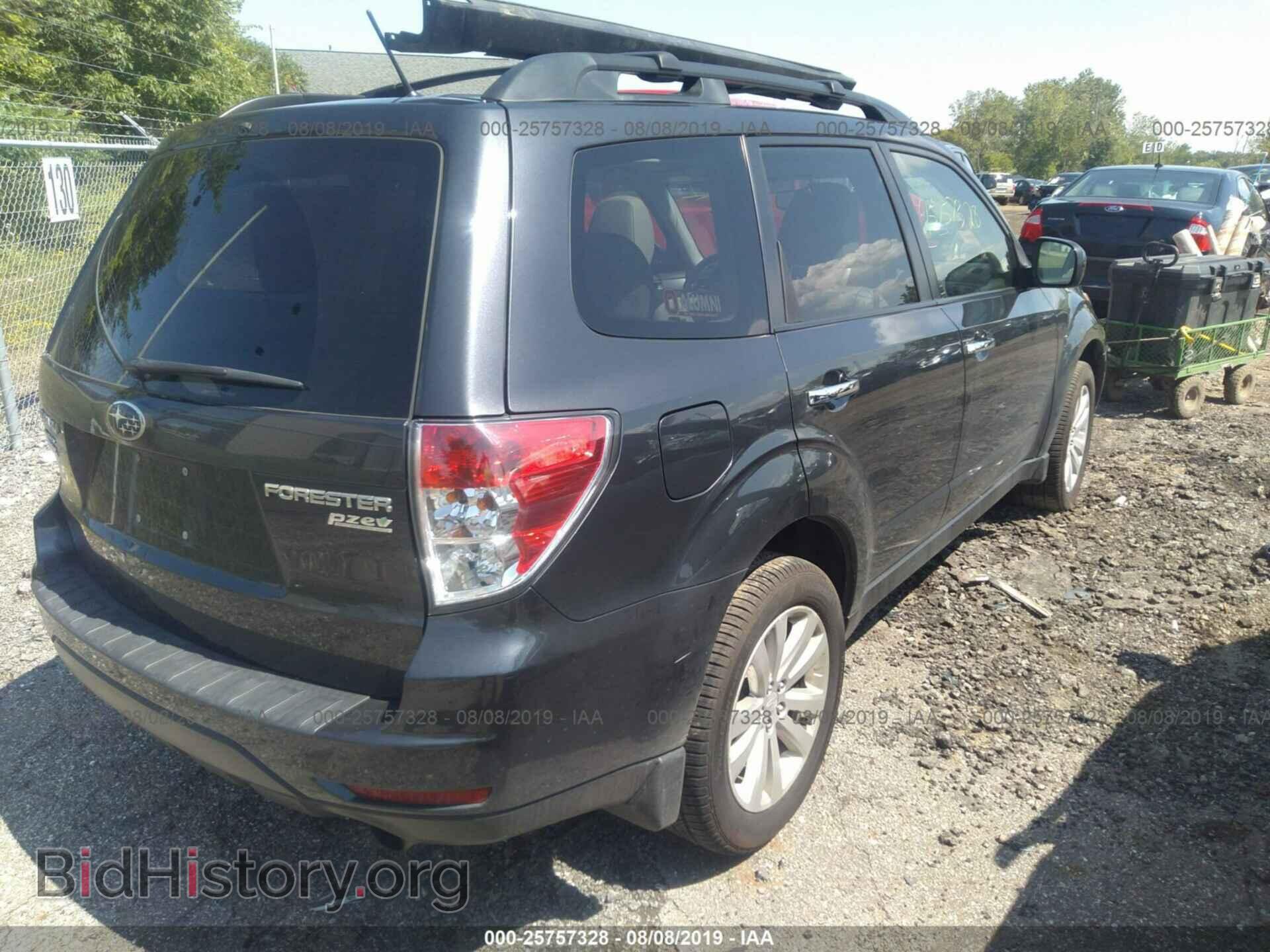 2013 SUBARU FORESTER - VIN: JF2SHAFC6DH417592 - Фото 4