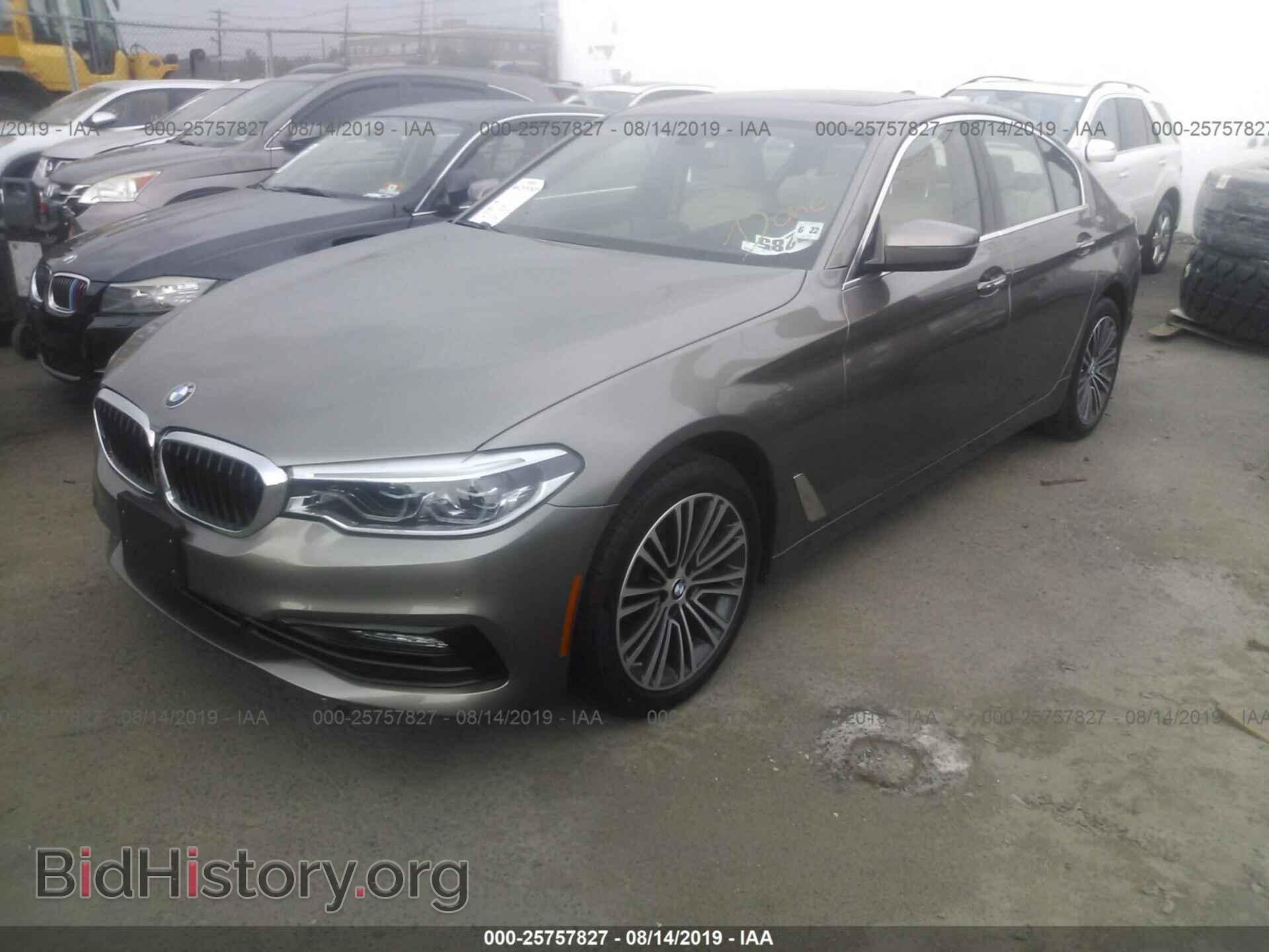 2017 BMW 540 - VIN: WBAJE7C37HG889559 - Photo 2