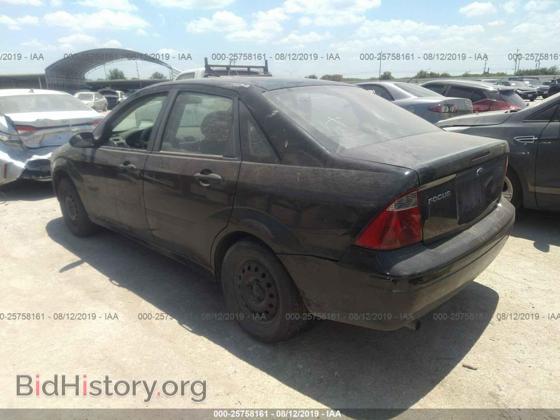 2007 FORD FOCUS - VIN: 1FAFP34N77W200206 - Фото 3