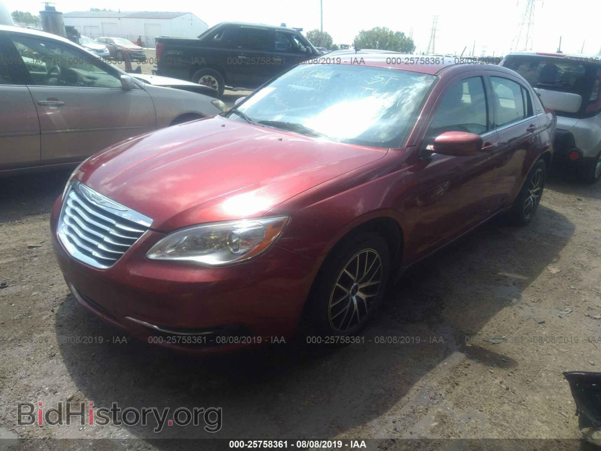 2012 CHRYSLER 200 - VIN: 1C3CCBBB8CN278459 - Фото 2