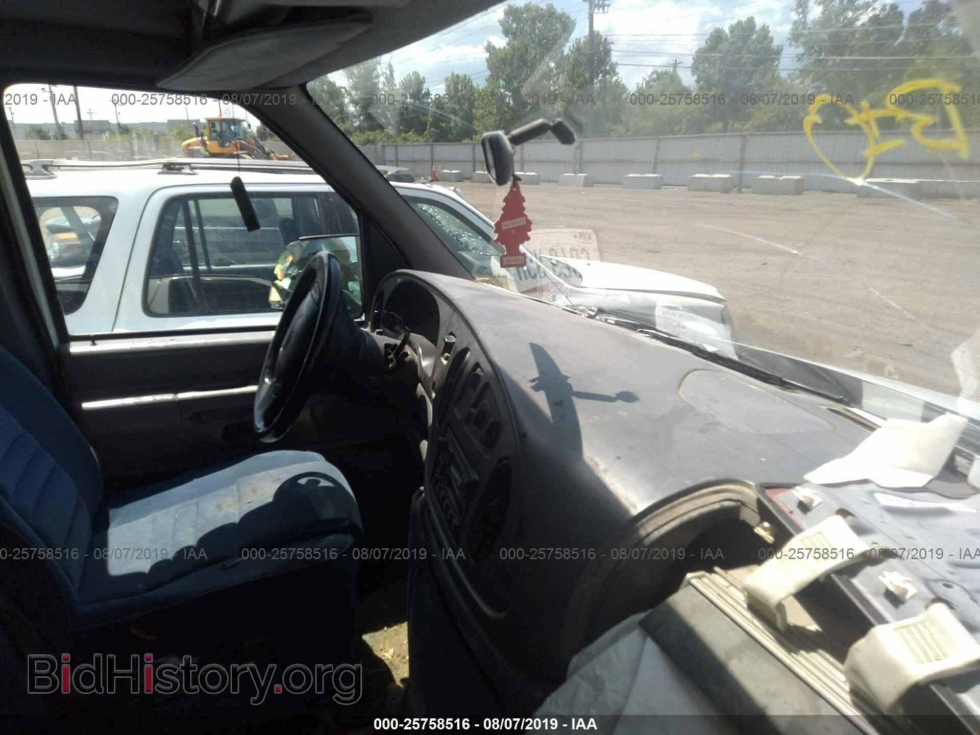 1998 FORD ECONOLINE - VIN: 1FDRE1420WHB71623 - Фото 5