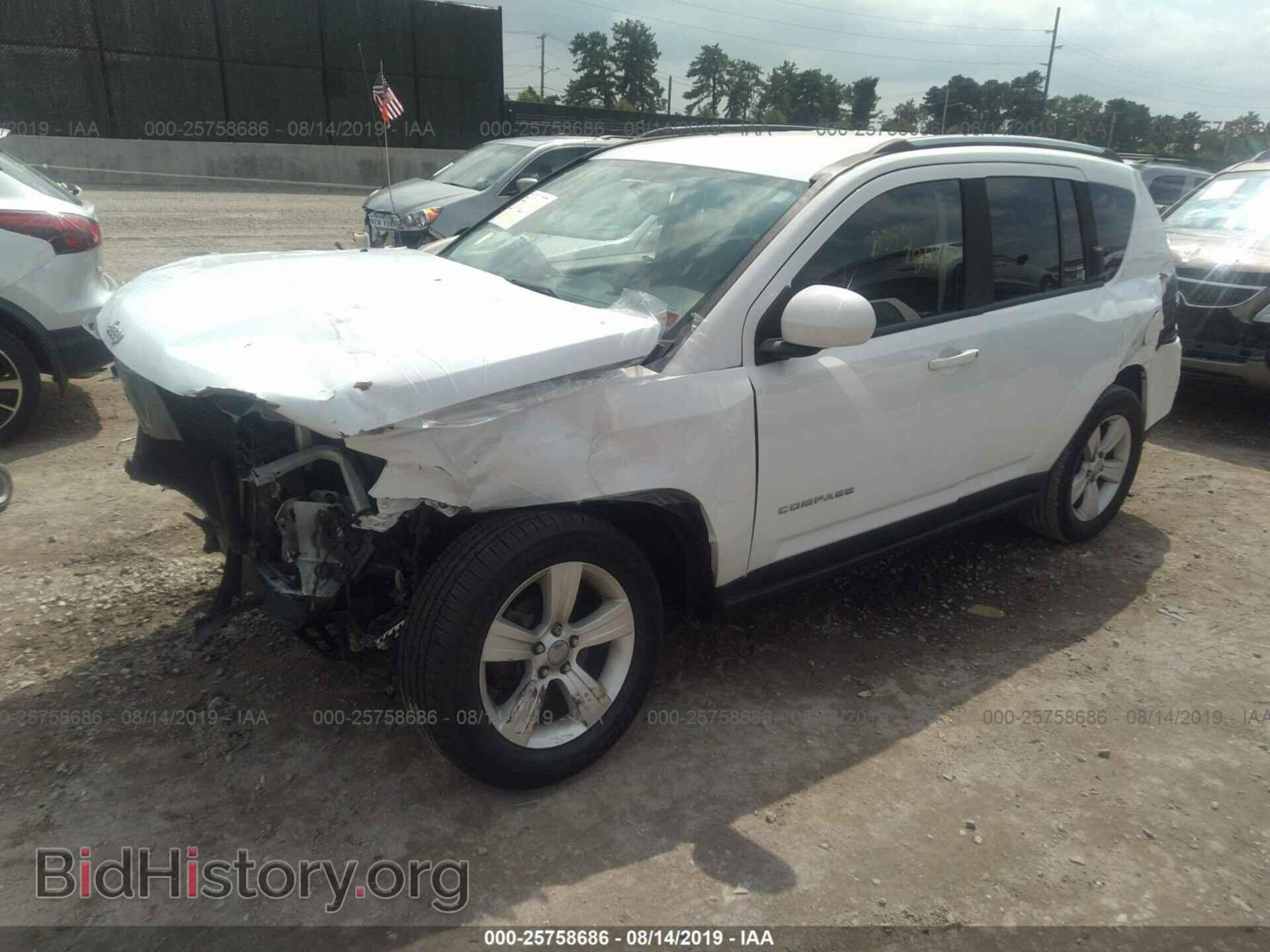 2014 JEEP COMPASS - VIN: 1C4NJDEB9ED855445 - Photo 2