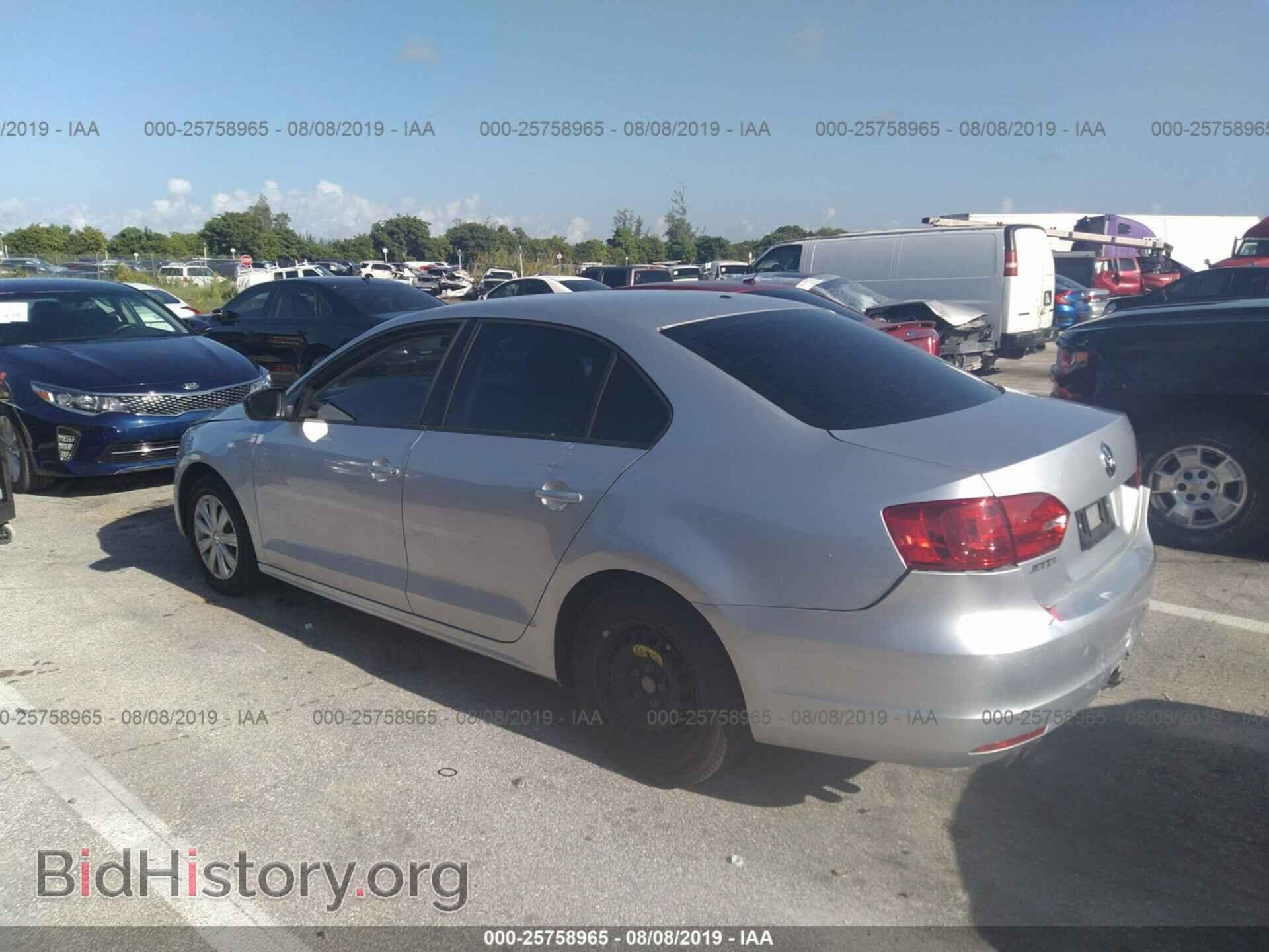 2014 VOLKSWAGEN JETTA - VIN: 3VW2K7AJ7EM331291 - Фото 3