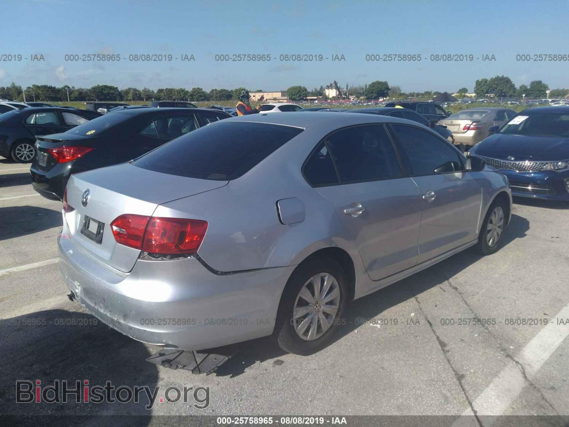 2014 VOLKSWAGEN JETTA - VIN: 3VW2K7AJ7EM331291 - Фото 4